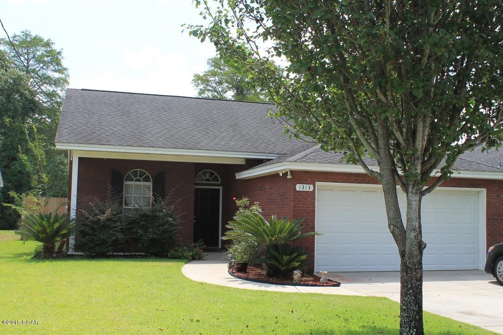 FOR COMPARABLE PURPOSES ONLYBeautiful home located in convenient Lynn Haven. Close to schools, shopping, major highways & is move in ready. Brick and vinyl exterior. As you enter, the 10 foot ceilings give the open floor plan a spacious feel. The large kitchen that over looks the living area has new stainless steel cooking appliances & a side by side refrigerator. A split bedroom plan. The garage is set up with shelving & a work bench. Going out the back is a screened in porch with tile flooring. Also, a large covered back deck perfect for grilling & parties. Fire pit, outdoor shower, sprinkler system, a nice shed & a new fence. The house is energy efficient and has separate water irrigation meter to help save on utility costs. Nice size back yard perfect for kids & animals to play in.