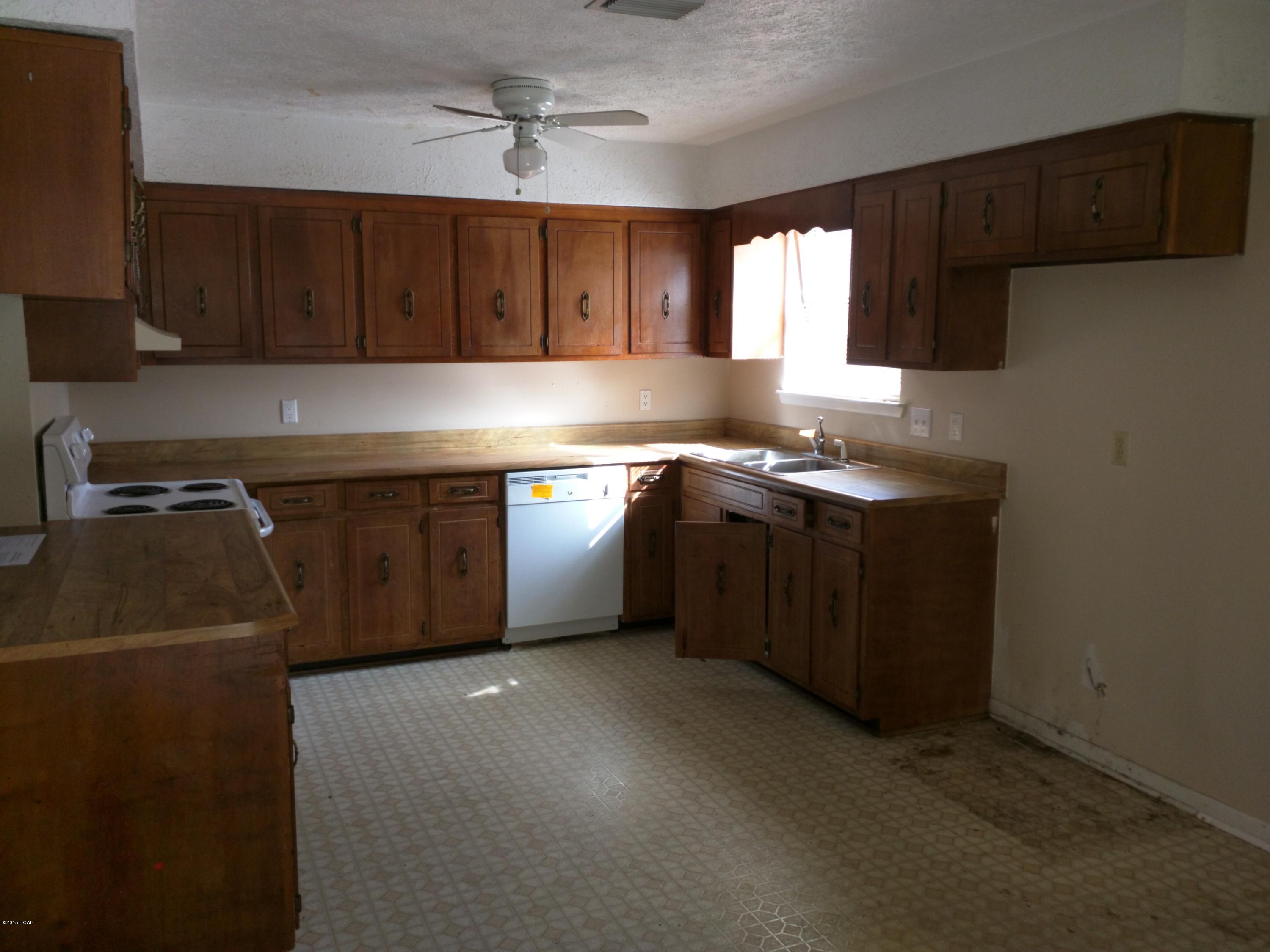 Pine Forest Est Ph 1 - Residential