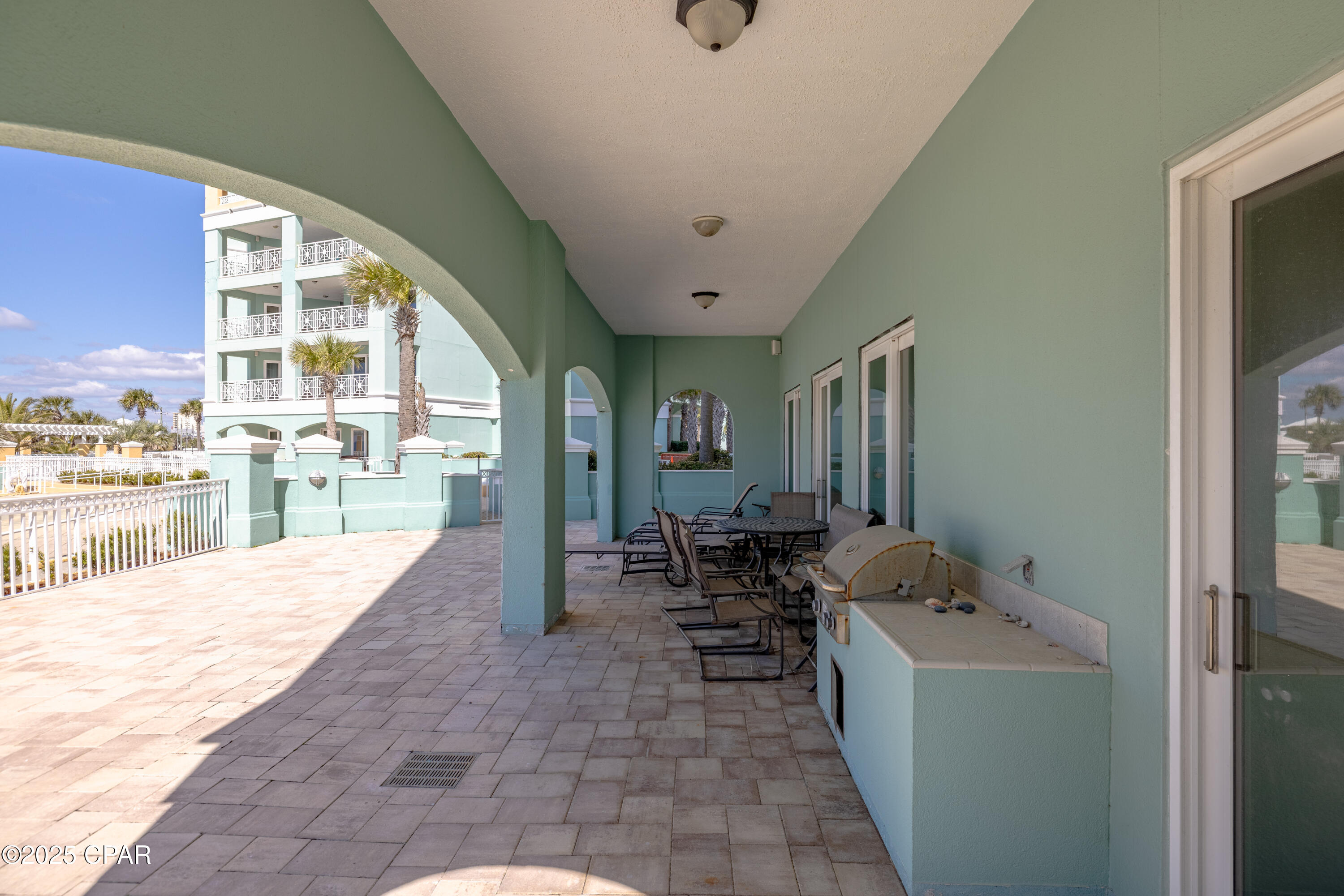 En Soleil Condo - Residential