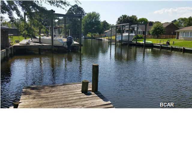 Baywood Shores Estates - Residential