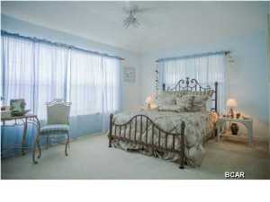 Lighthouse Pointe - Residential