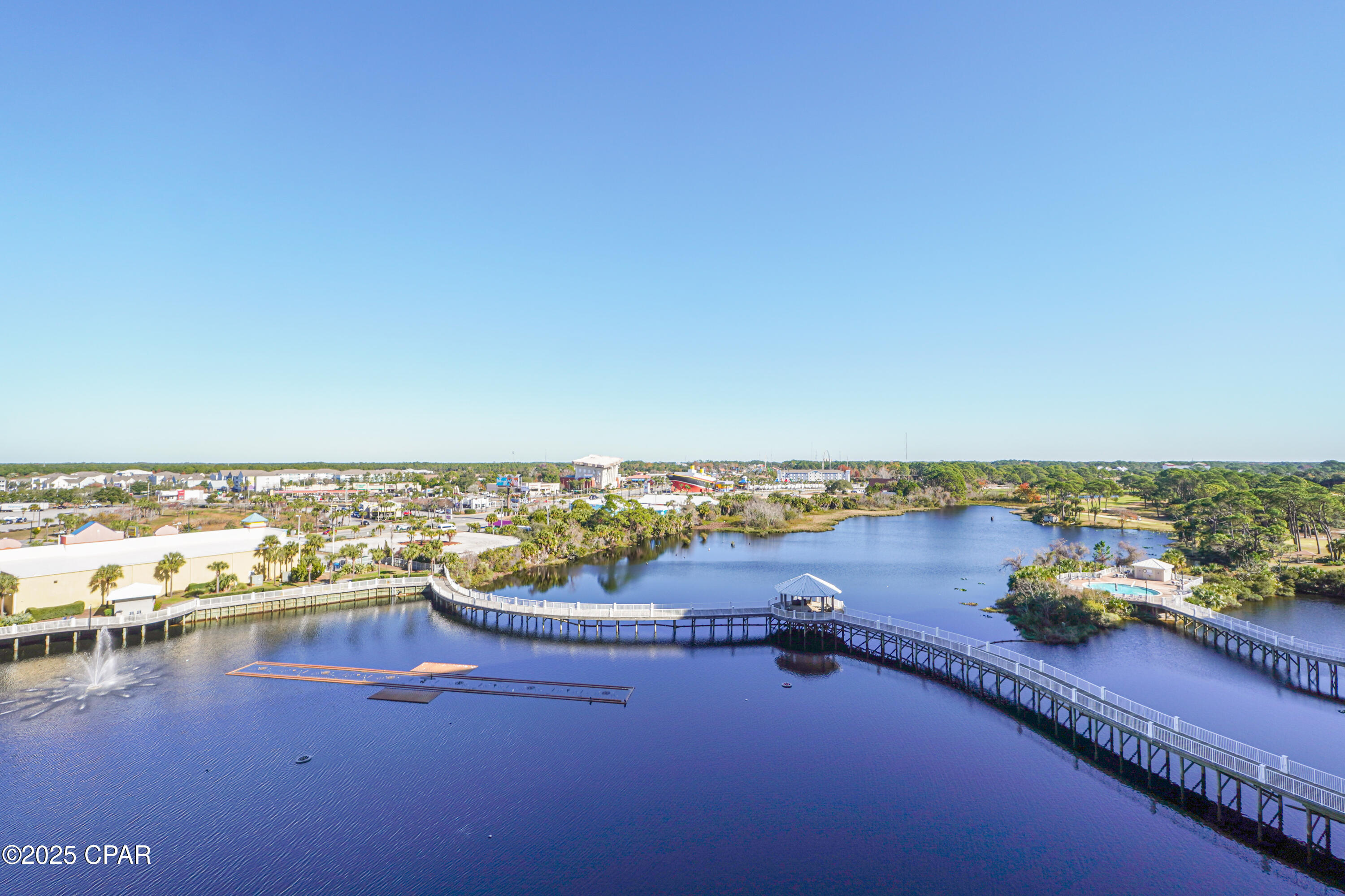 Laketown Wharf - Residential