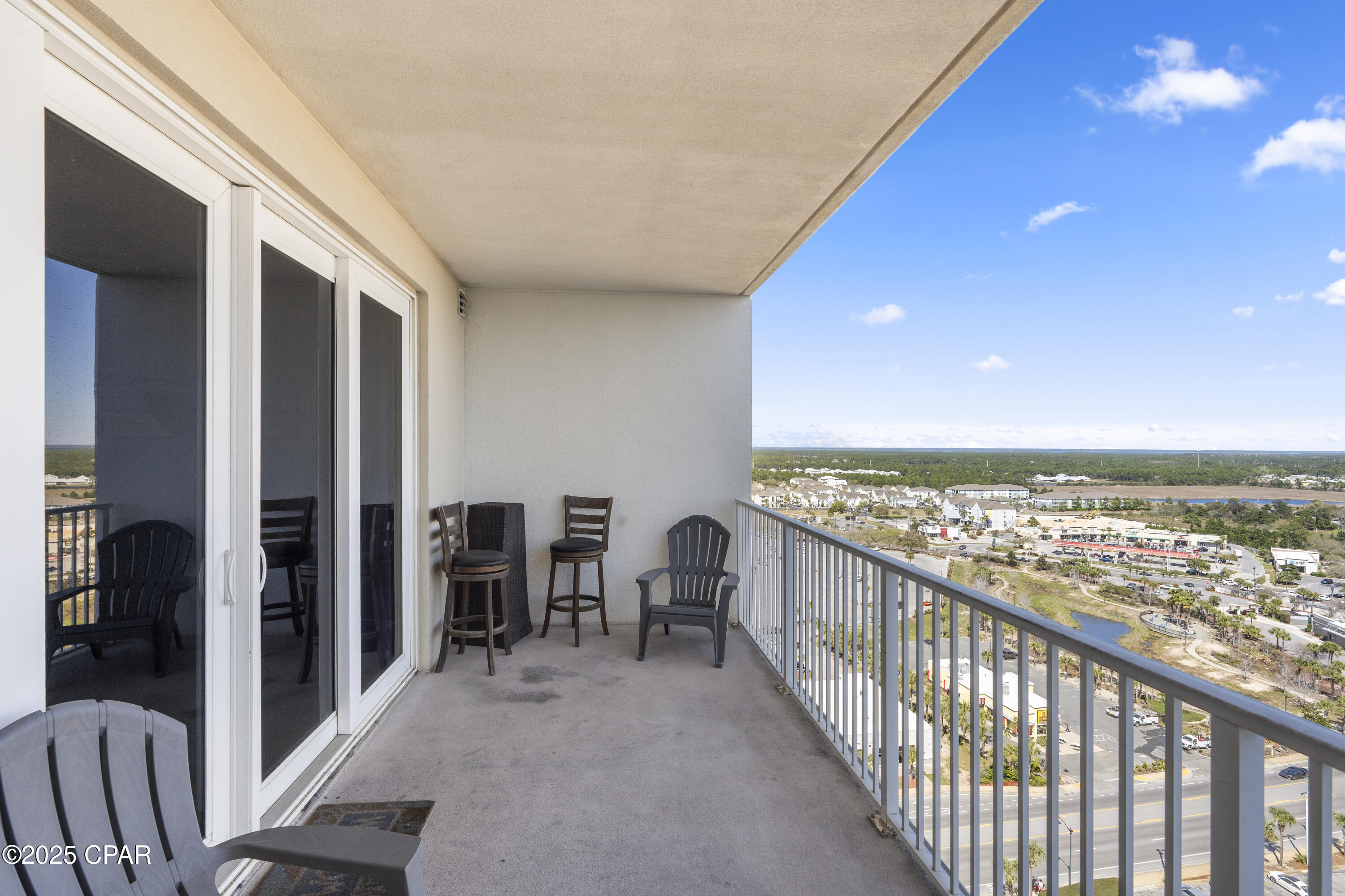 Laketown Wharf - Residential