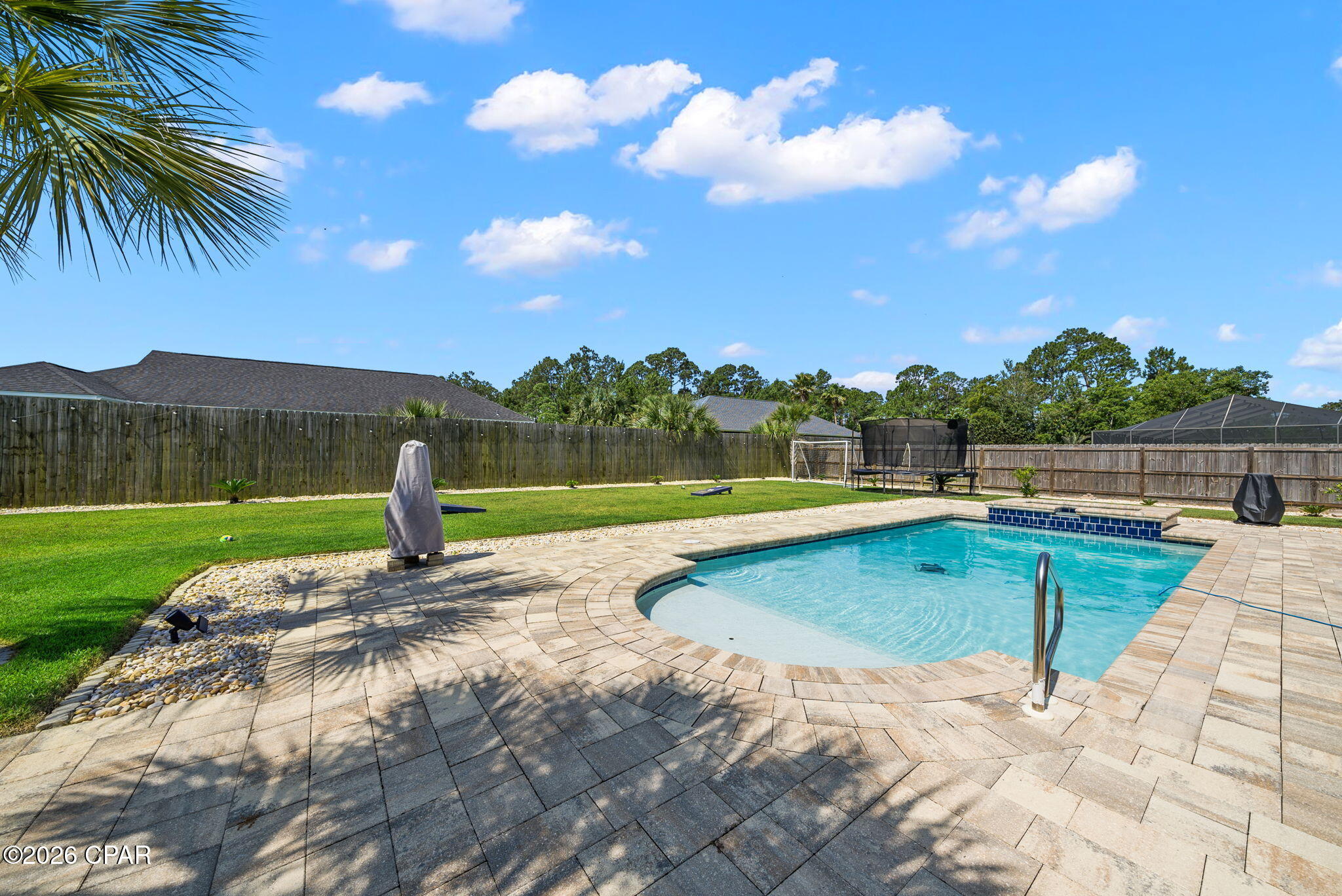 Colony Club - Residential