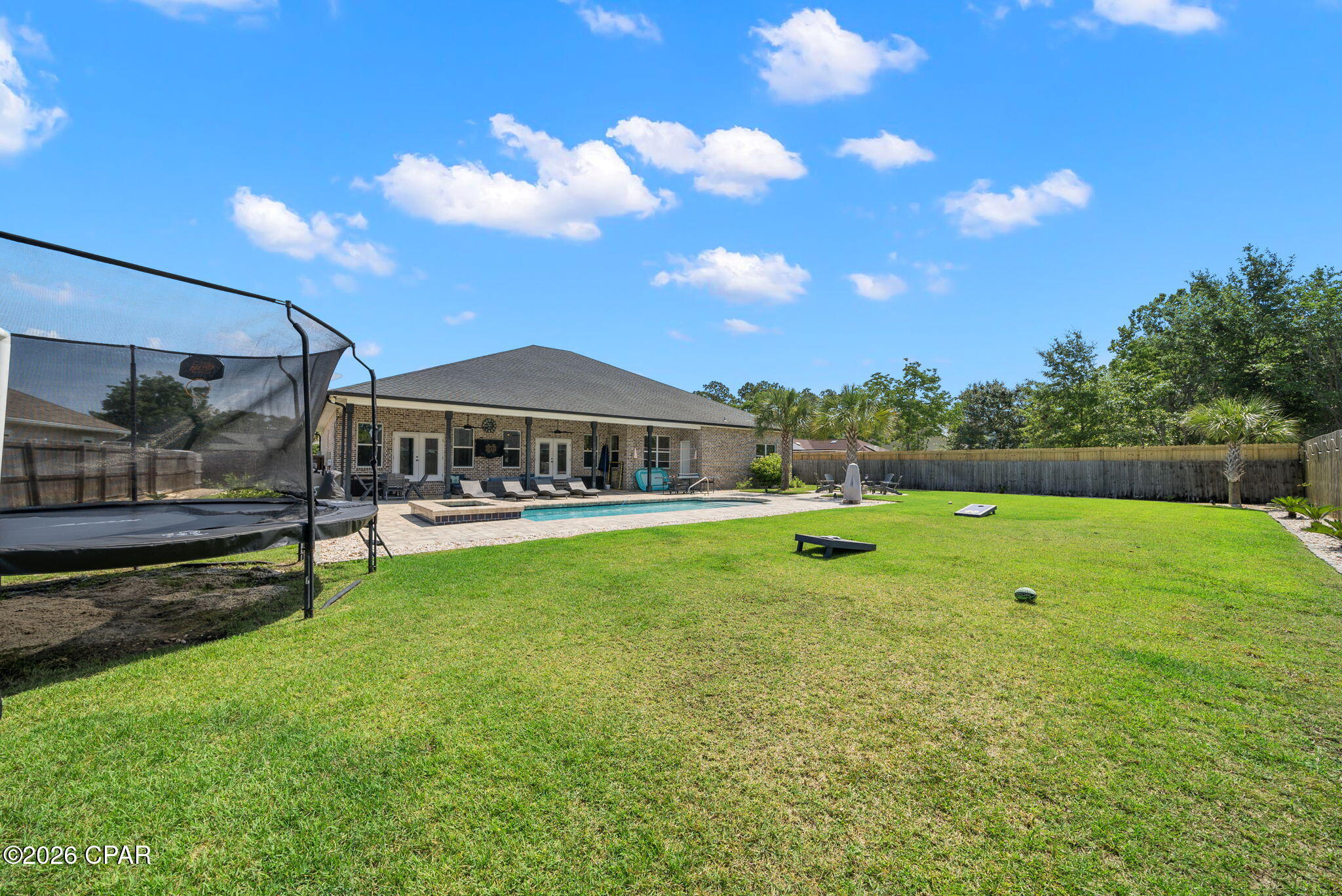 Colony Club - Residential