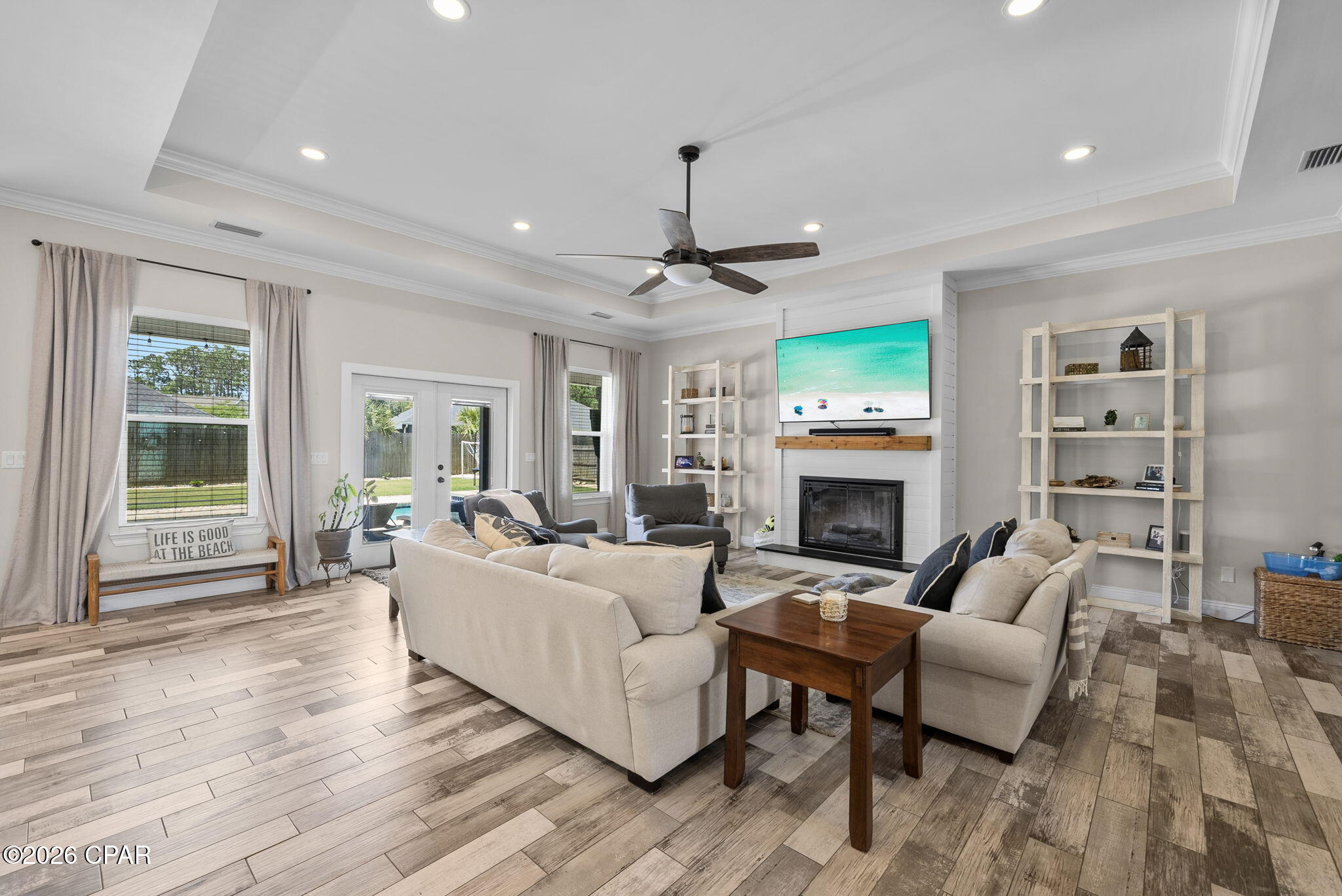 Colony Club - Residential