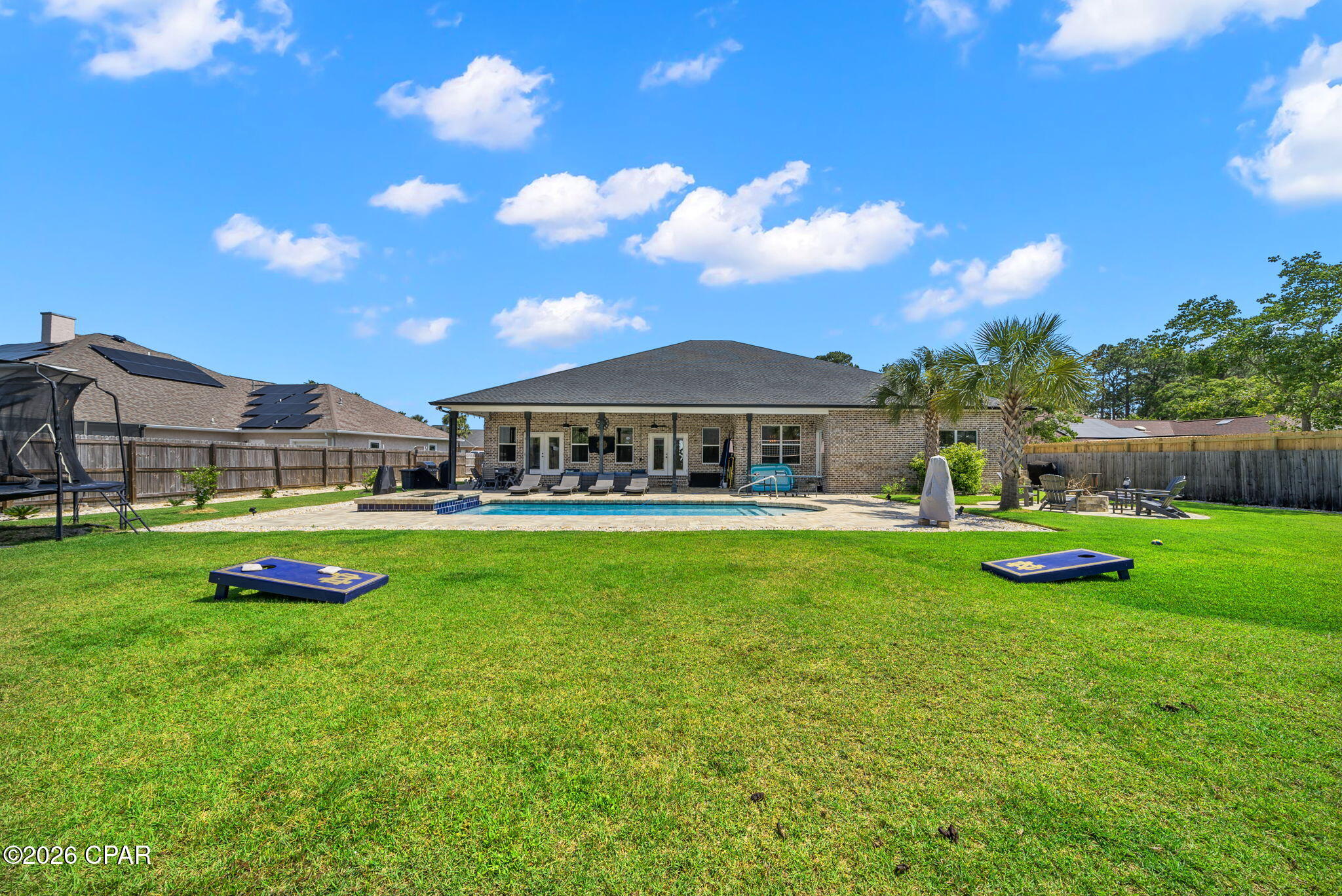 Colony Club - Residential