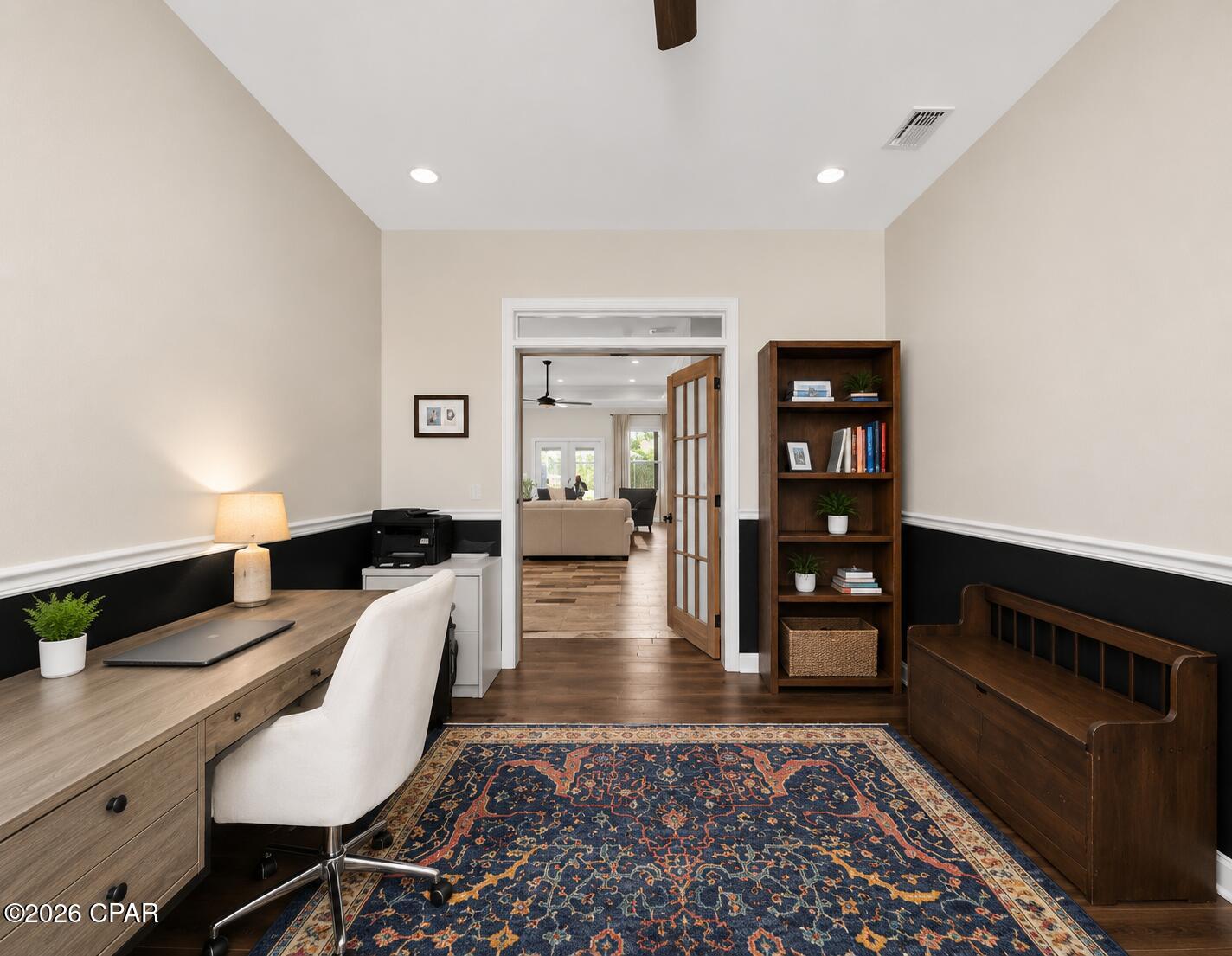Colony Club - Residential