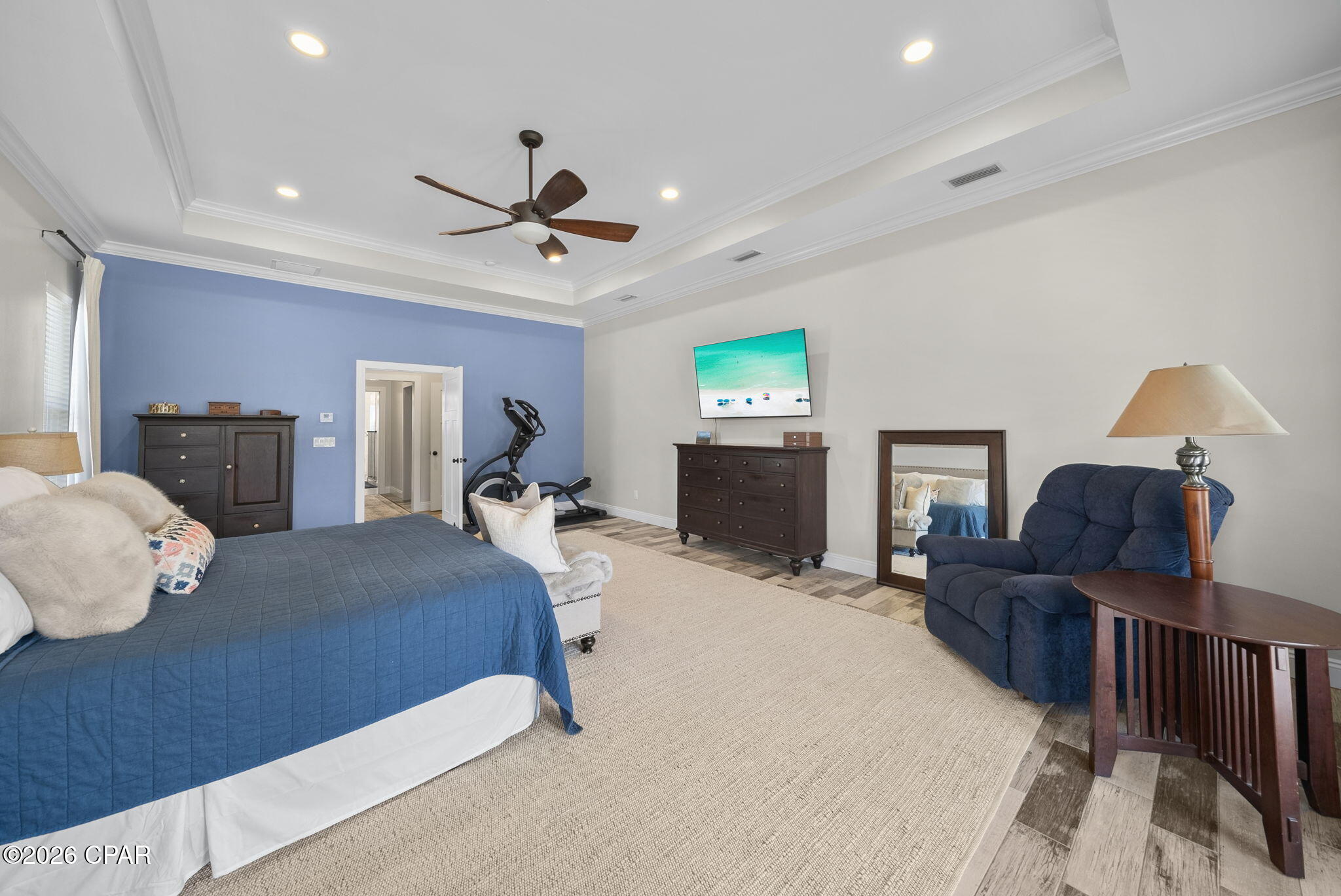 Colony Club - Residential