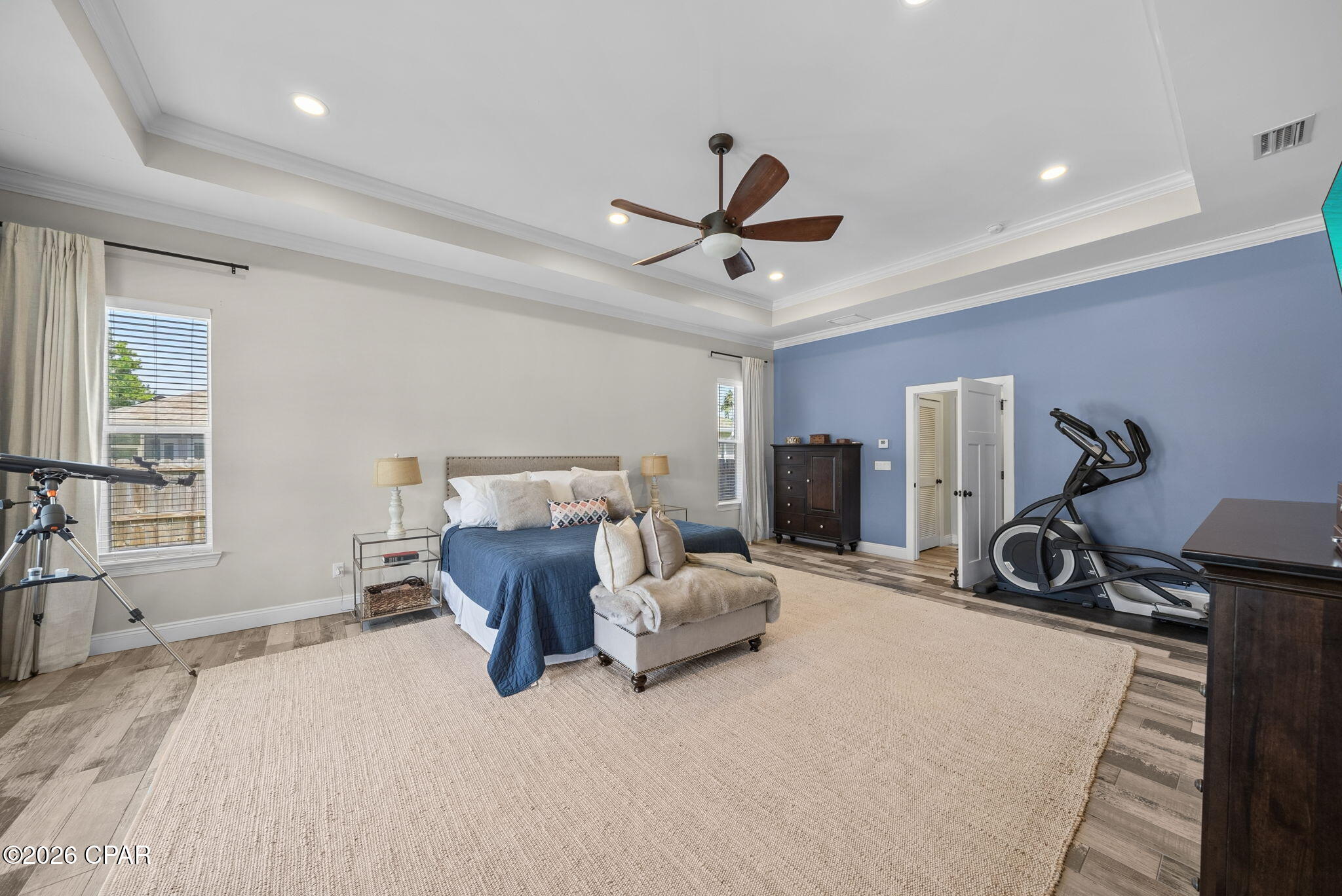 Colony Club - Residential