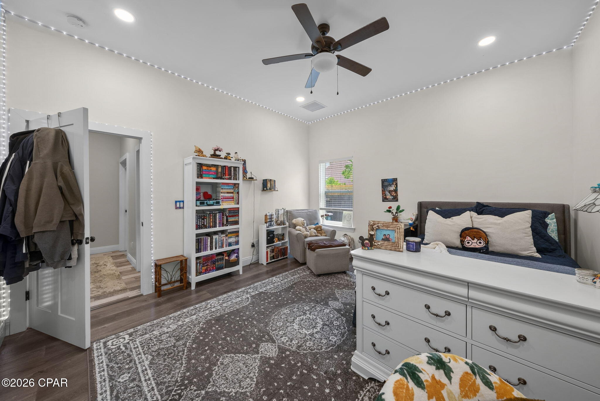 Colony Club - Residential