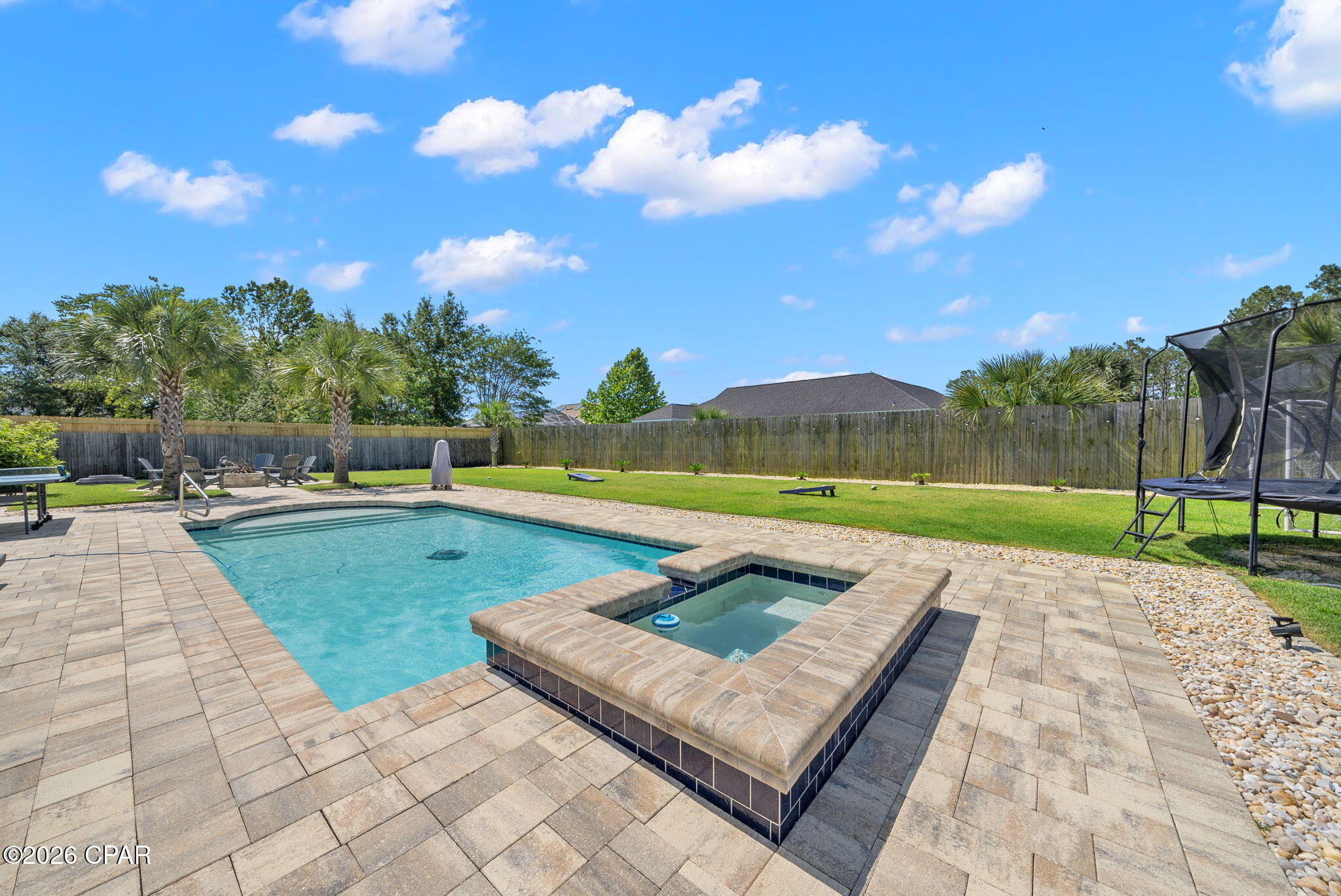 Colony Club - Residential
