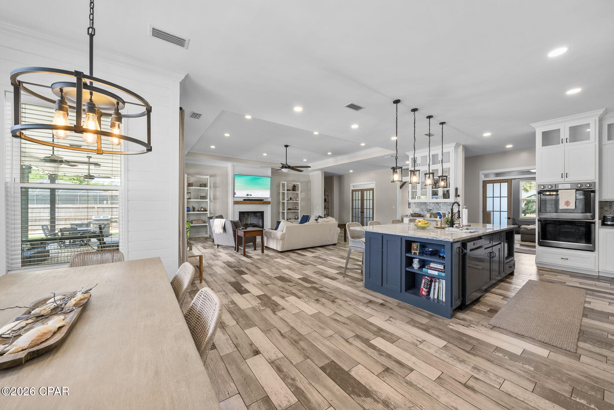 Colony Club - Residential