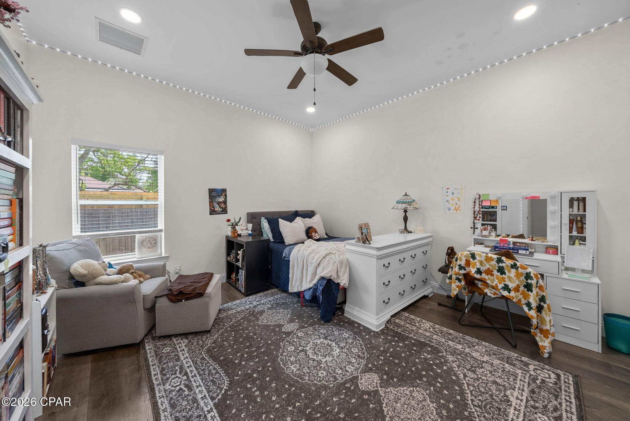 Colony Club - Residential