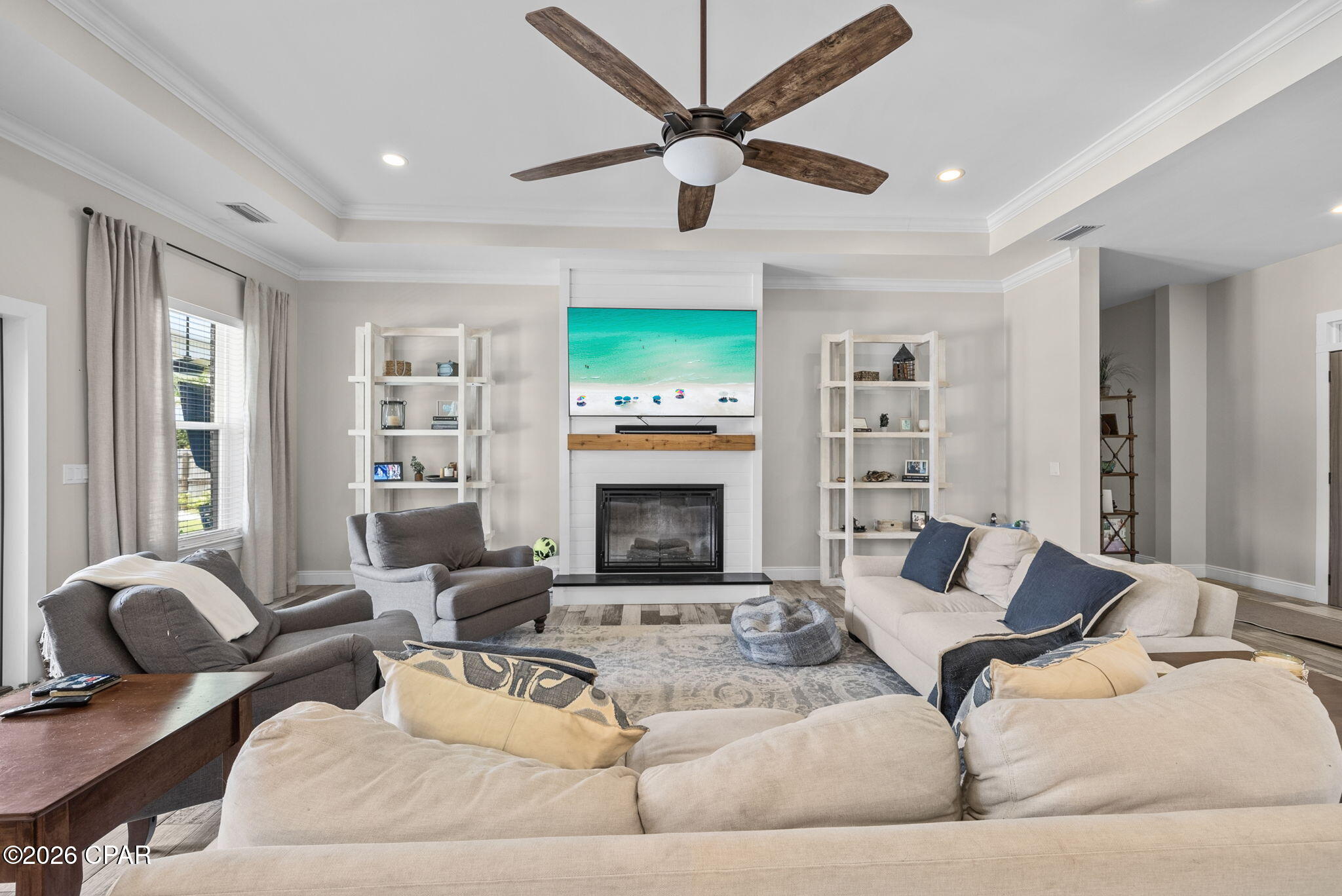 Colony Club - Residential