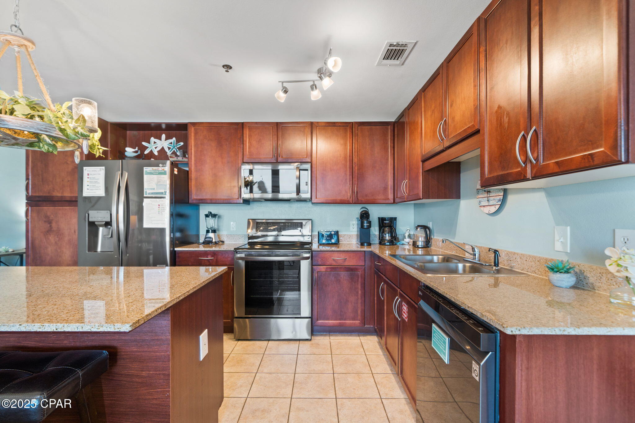 Laketown Wharf - Residential