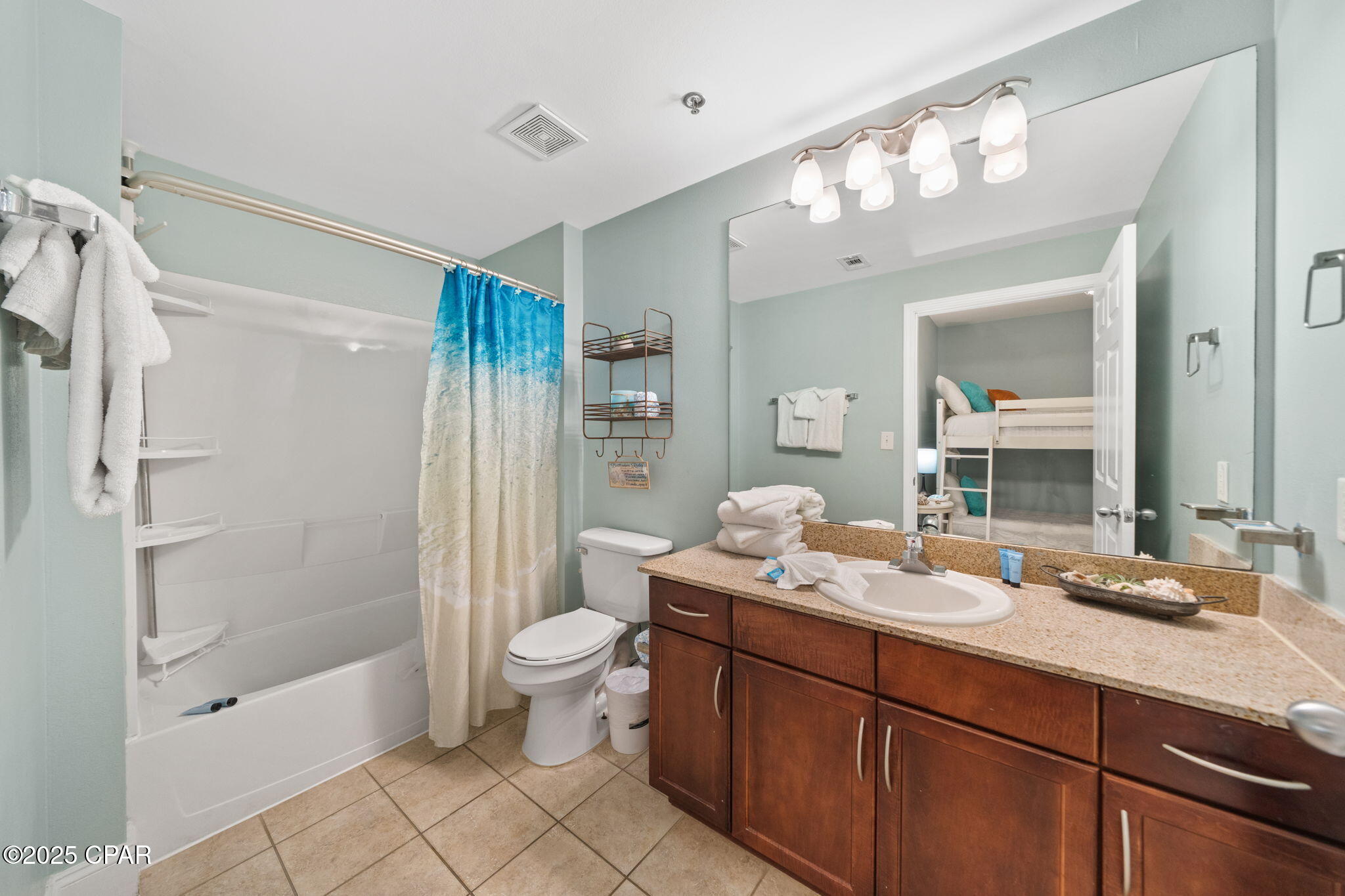 Laketown Wharf - Residential