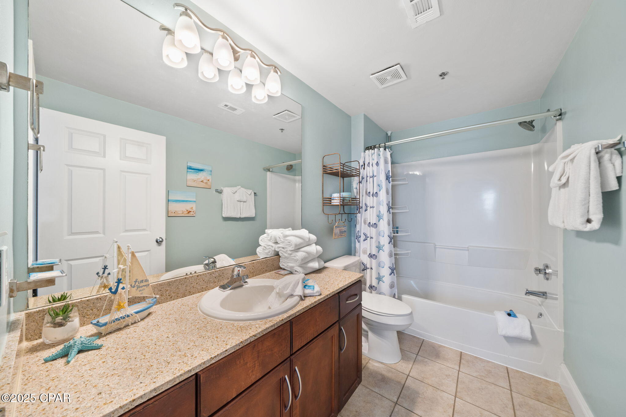 Laketown Wharf - Residential