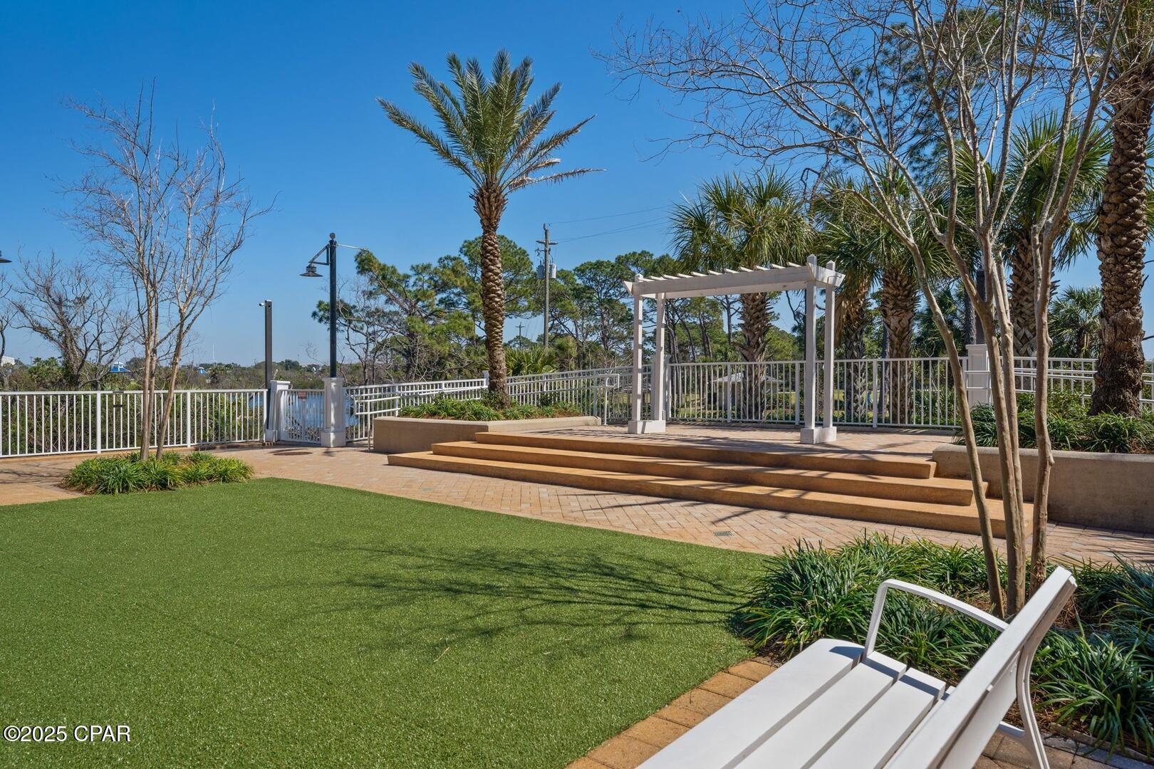 Laketown Wharf - Residential