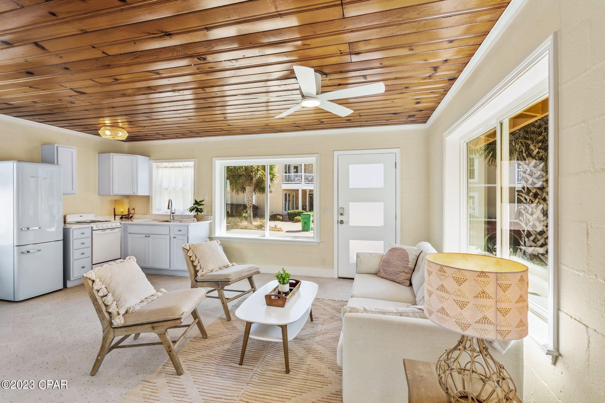 Kiska Beach - Residential