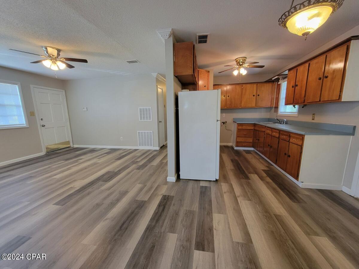 [No Recorded Subdiv] - Residential Lease