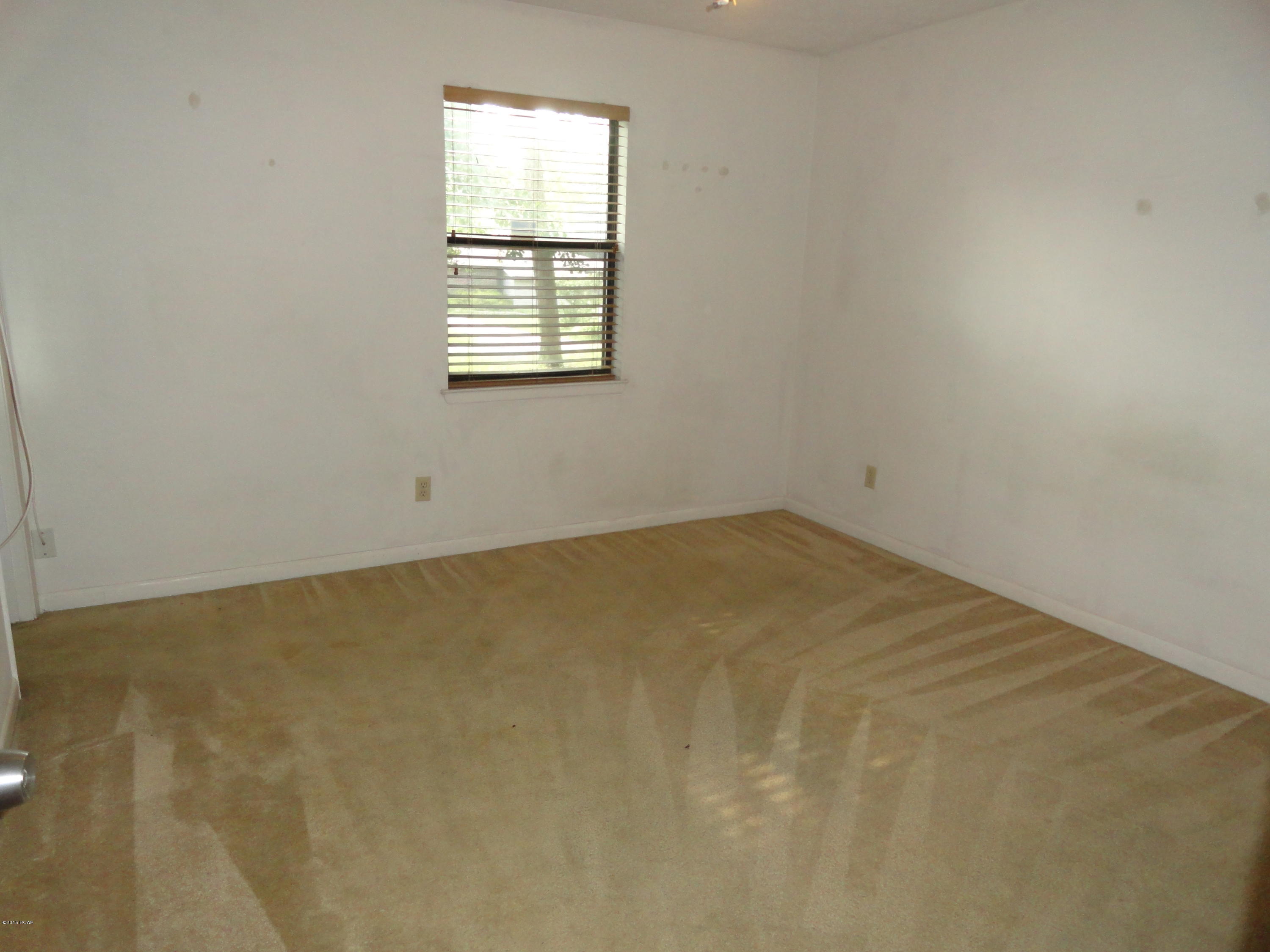 Towne & Country Lake Estates - Residential