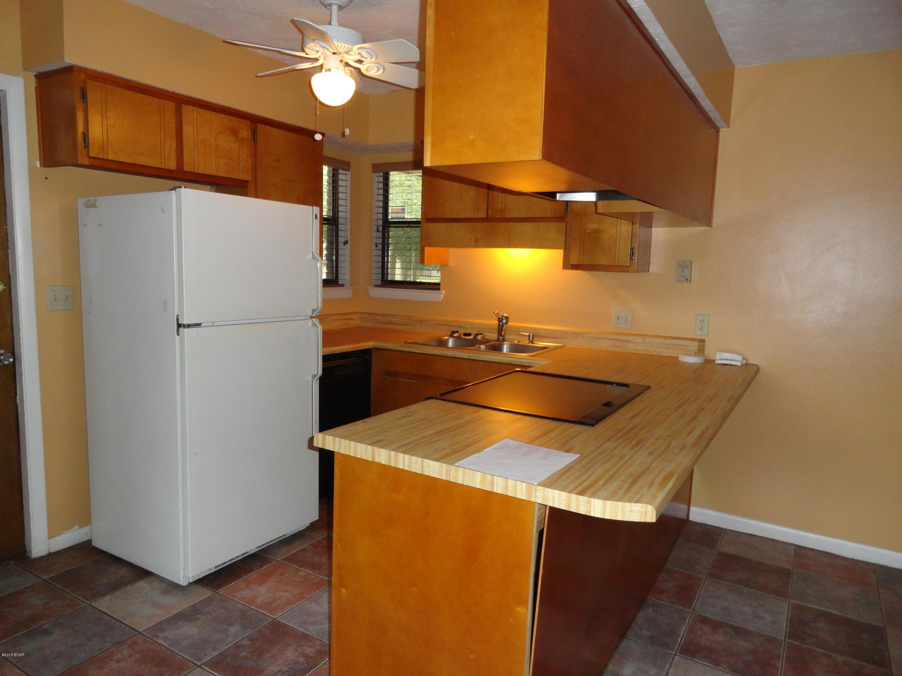 Towne & Country Lake Estates - Residential