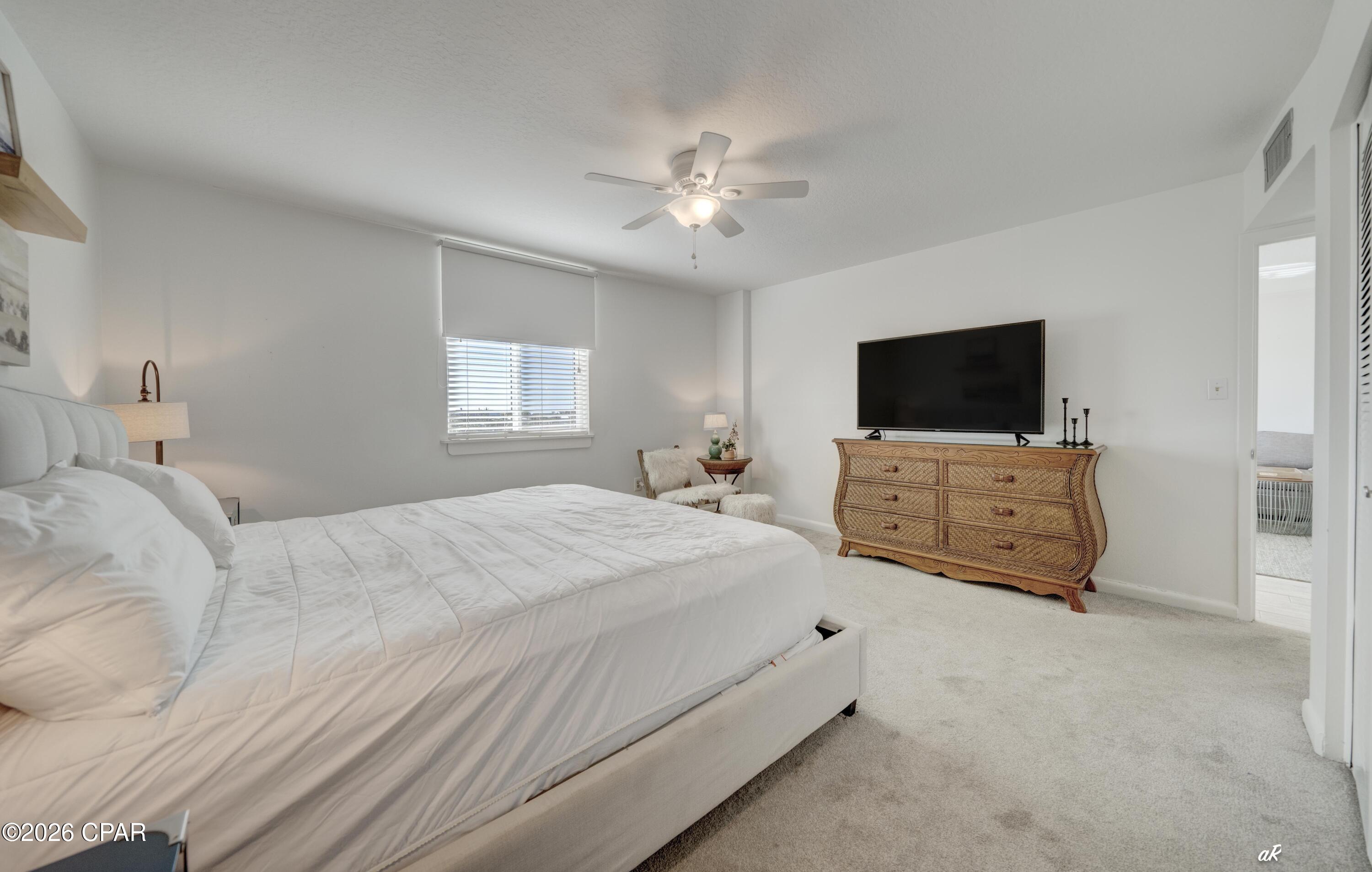 Dolphin Point - Residential