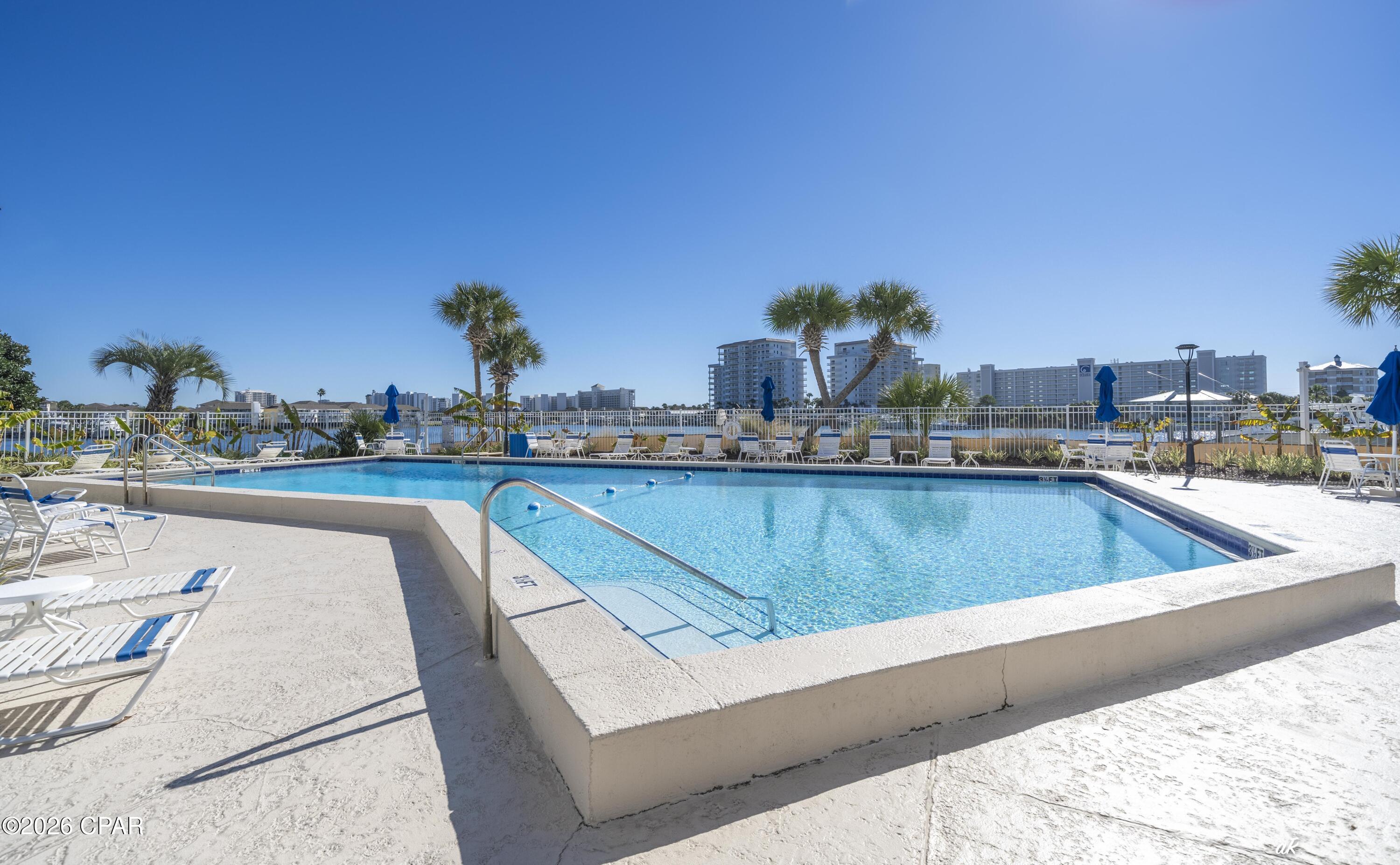 Dolphin Point - Residential