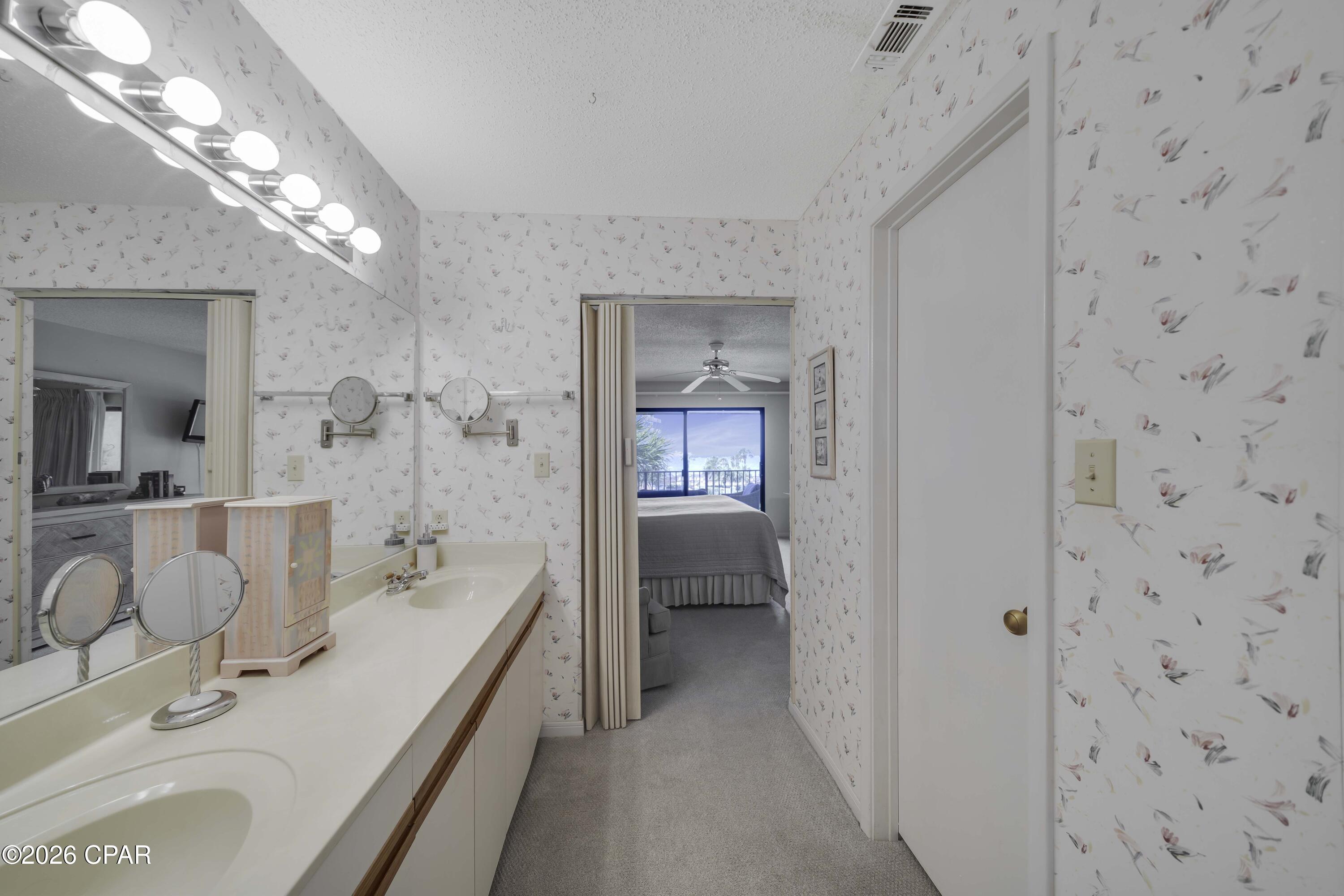Beachview Villas - Residential