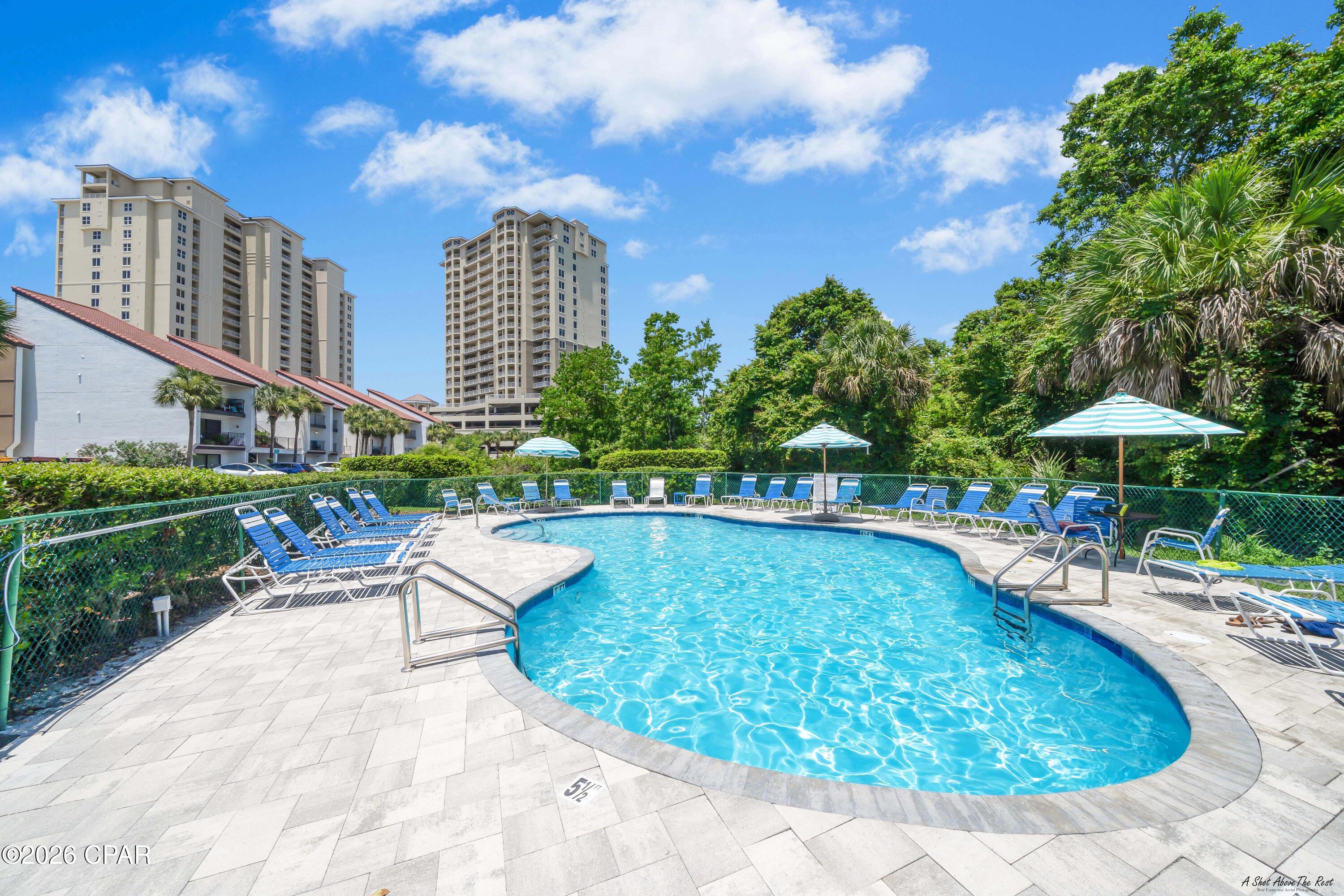 Beachview Villas - Residential