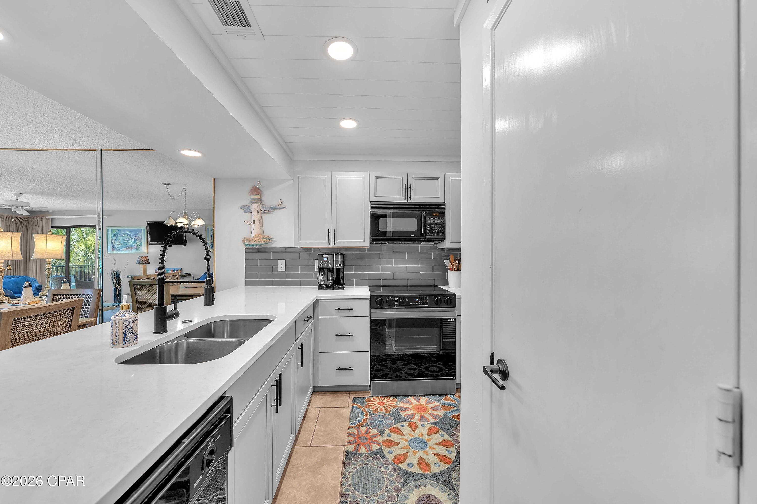 Beachview Villas - Residential