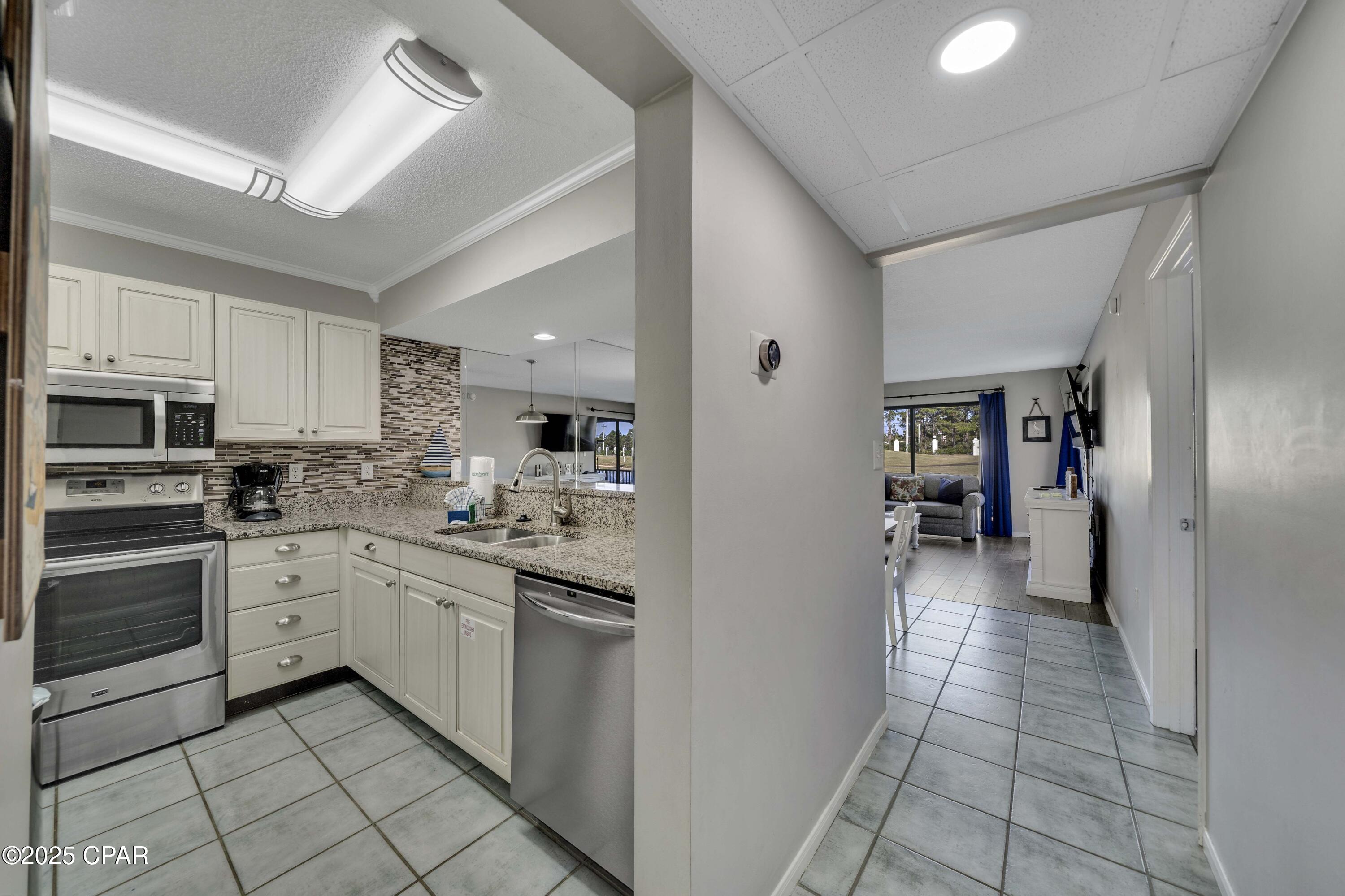 Edgewater Golf Villas 5 B - Residential