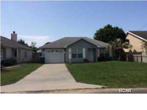 Great 2 bedroom 2 bath single story home is waiting for you. Occupied listing, do not disturb occupants. Buyers/Agent to verify all. Property being sold as is.