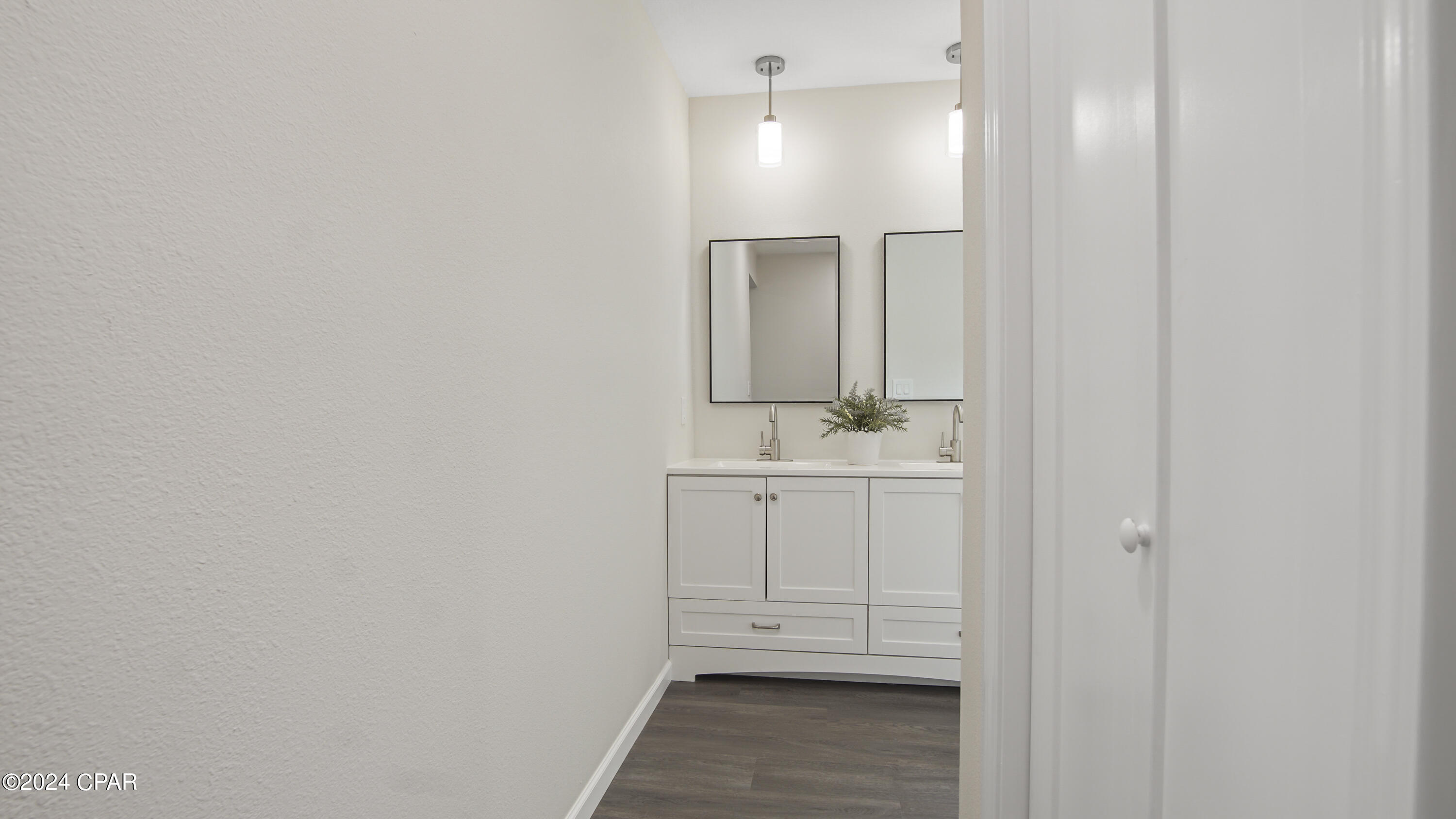 Cove Terrace - Residential