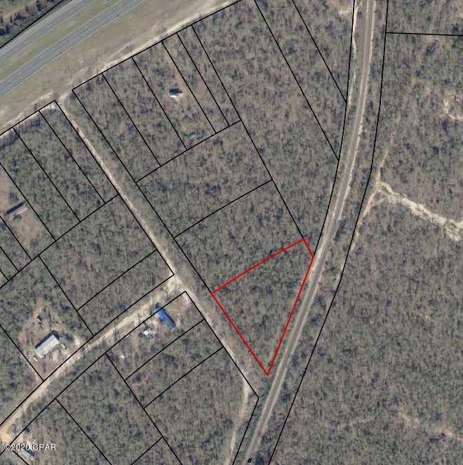 Wooded lot in Fountain located just off Highway 231.  This lot is 1.2 acres and offers plenty of privacy.  This lot is perfect for new construction away from the business of living ''in town.''