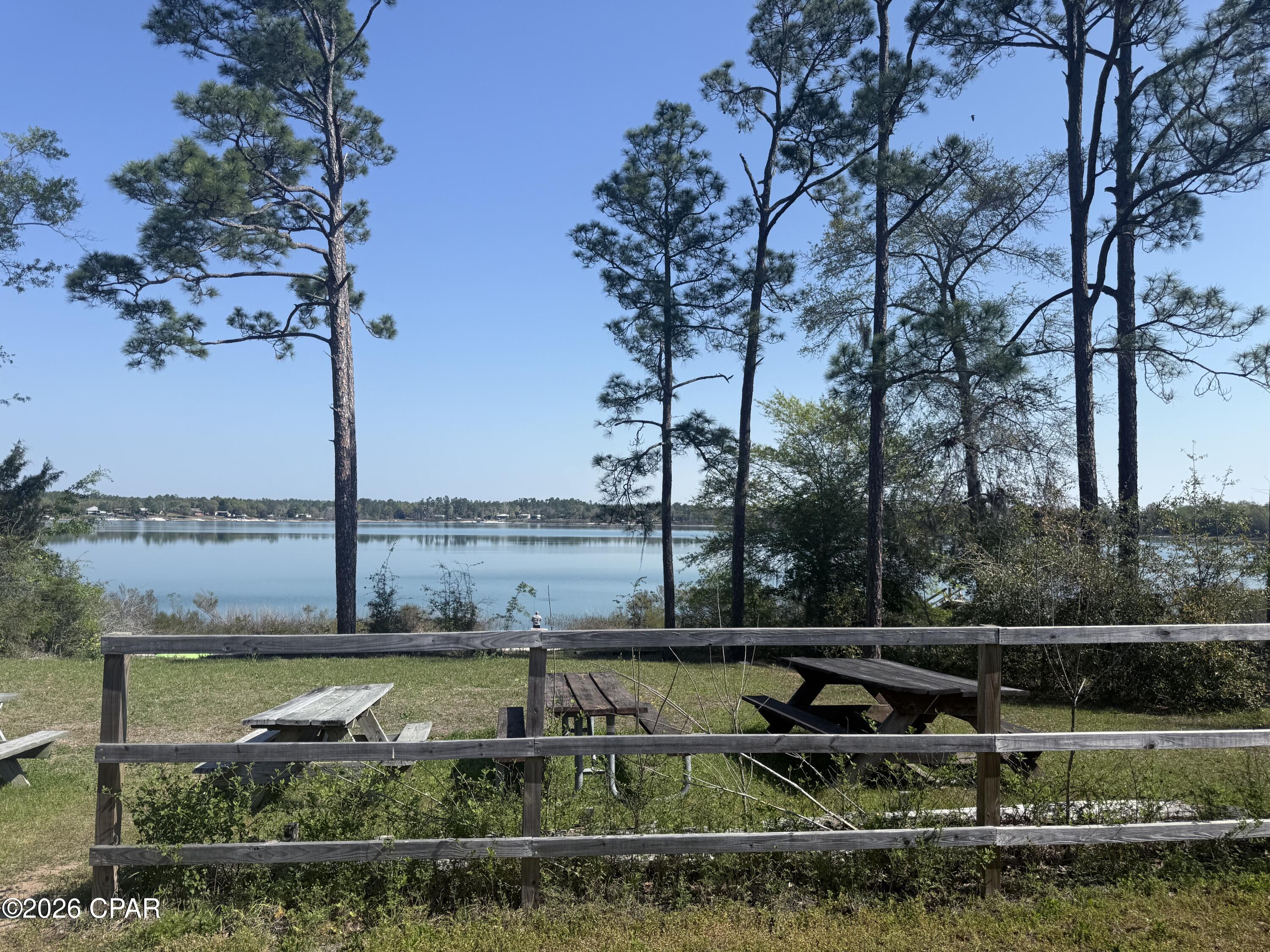 Silver Lake - Land