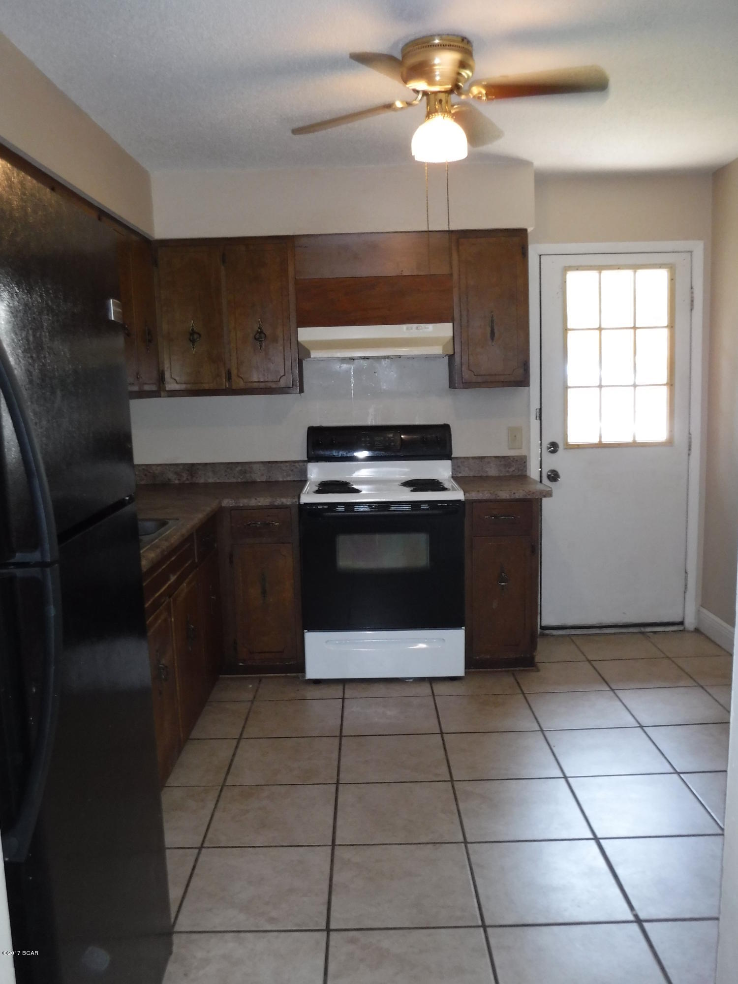 Lake Drive Heights - Residential Lease