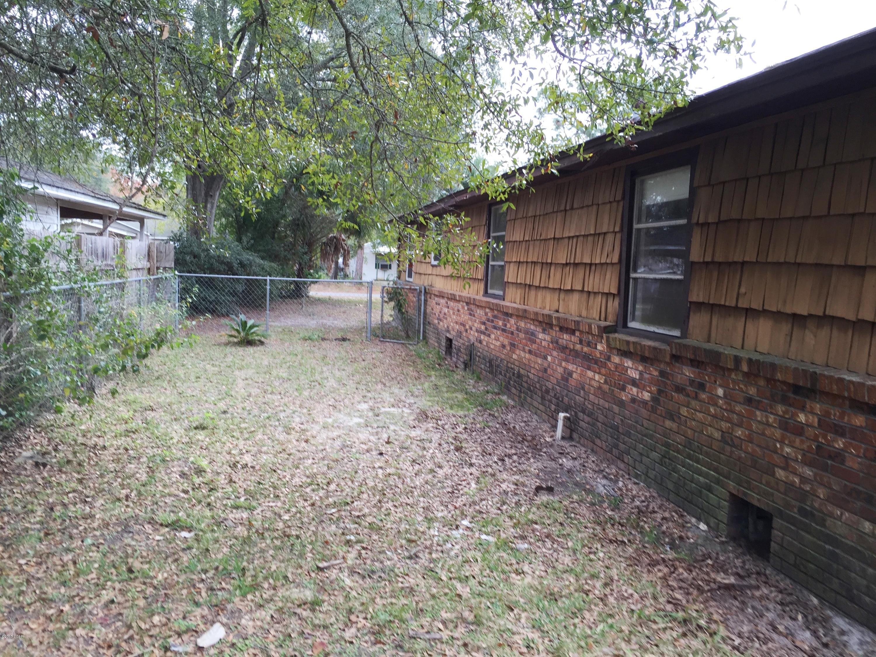 E.L. Wood - Residential