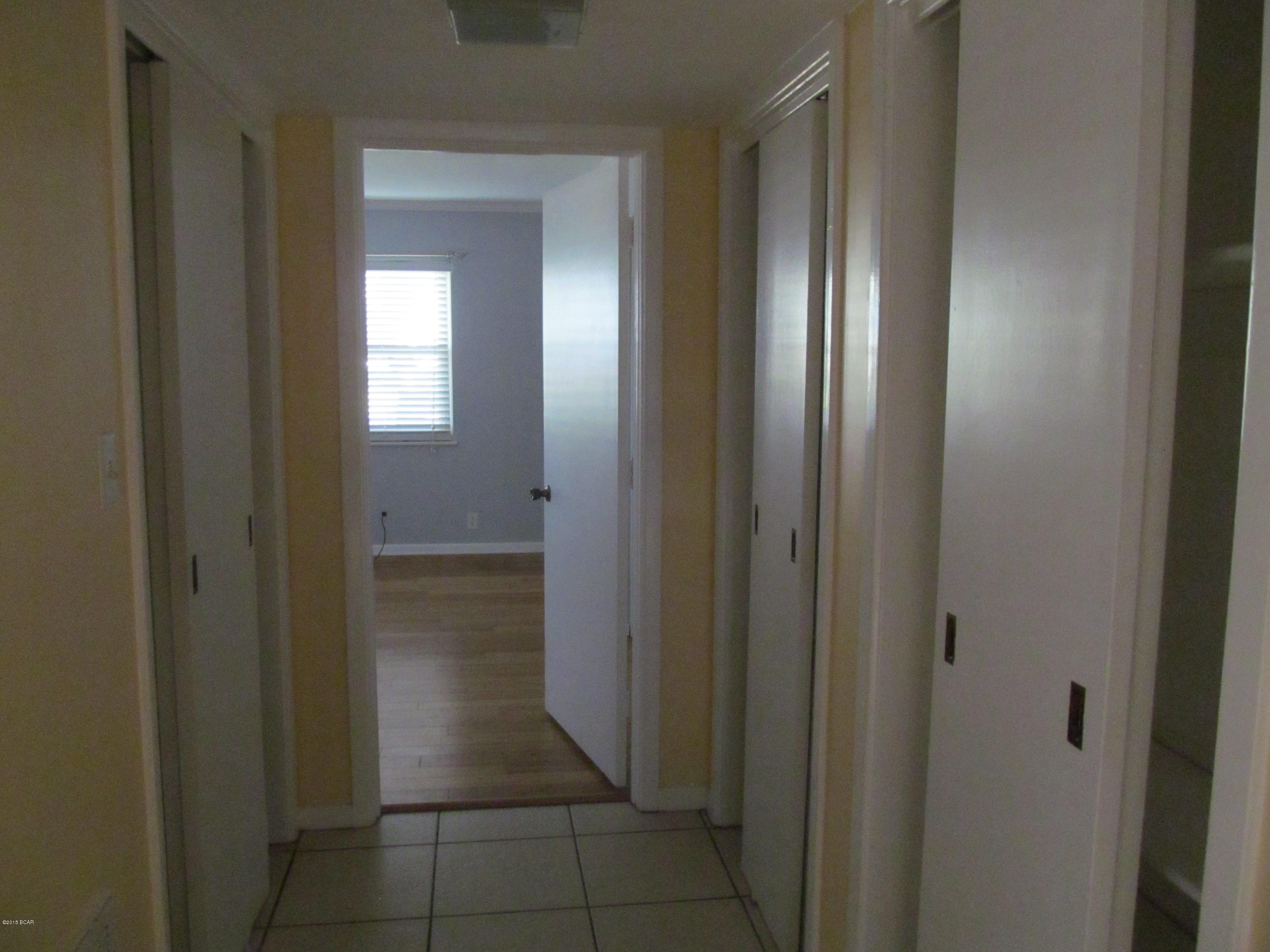 Woodlawn Unit 1 - Residential Lease