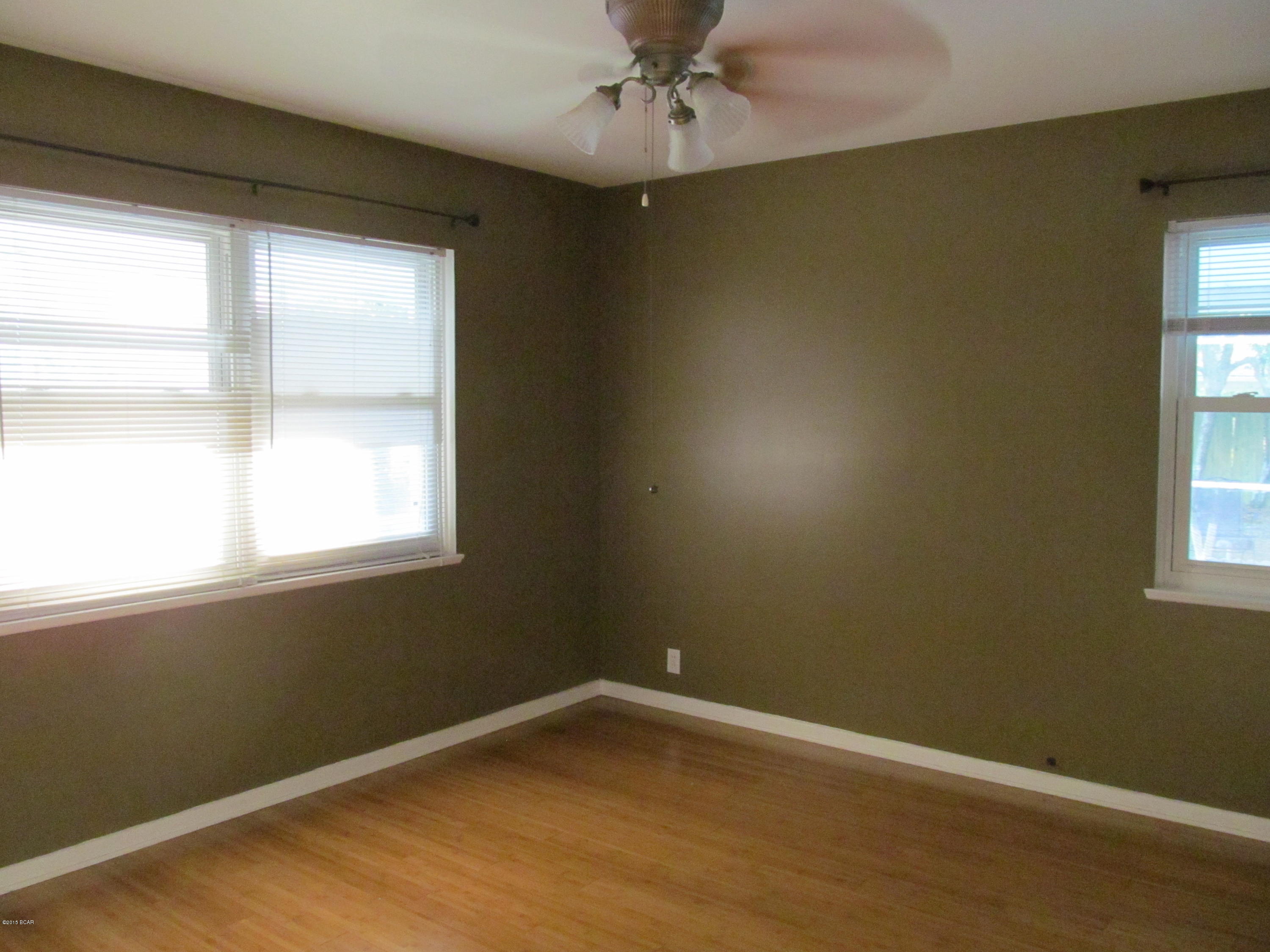 Woodlawn Unit 1 - Residential Lease