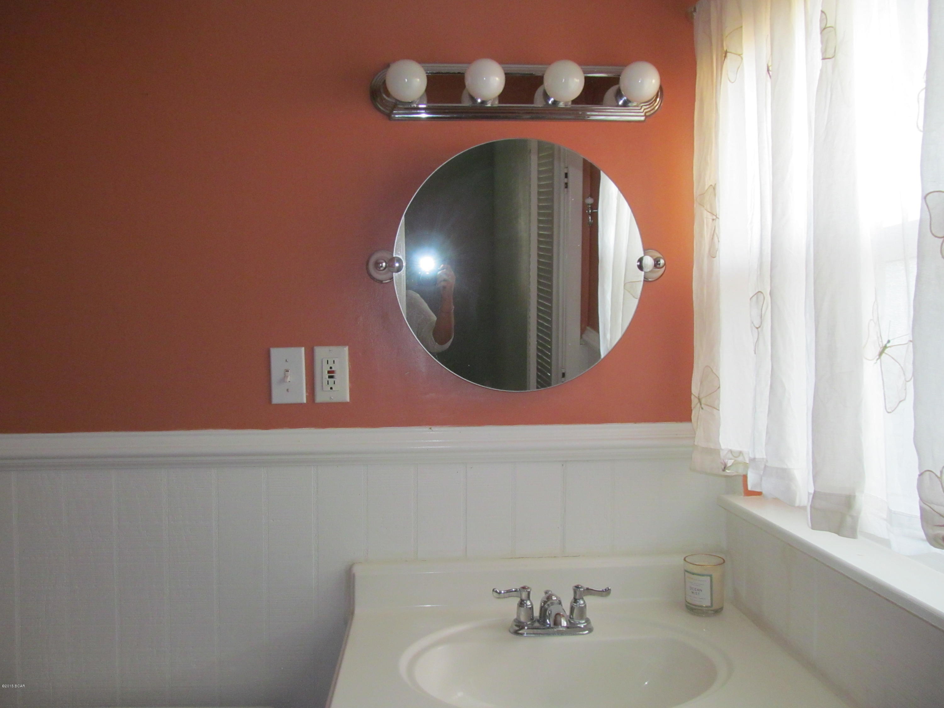 Woodlawn Unit 1 - Residential Lease