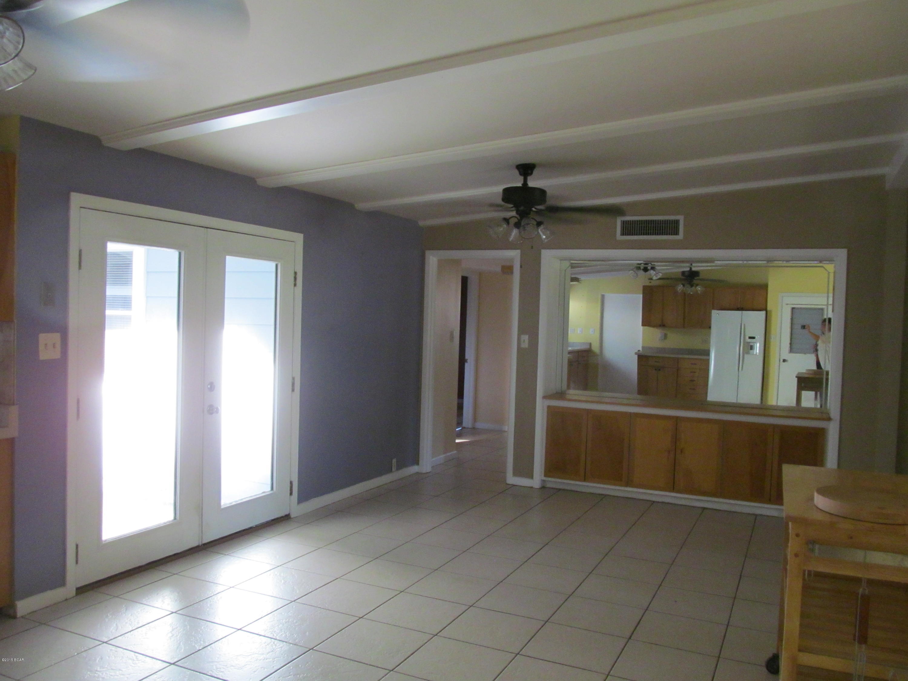 Woodlawn Unit 1 - Residential Lease