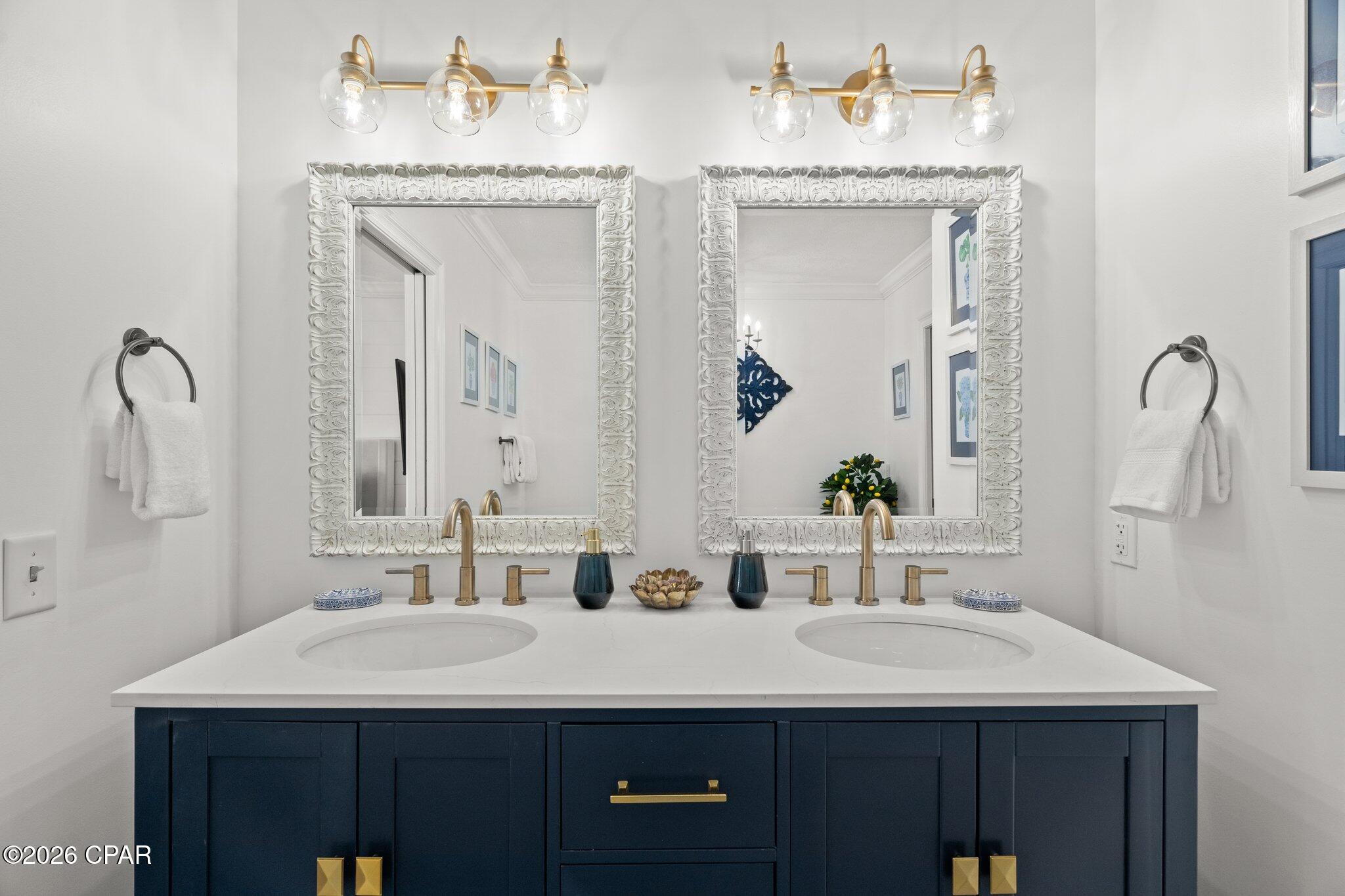 Long Beach 3rd - Residential