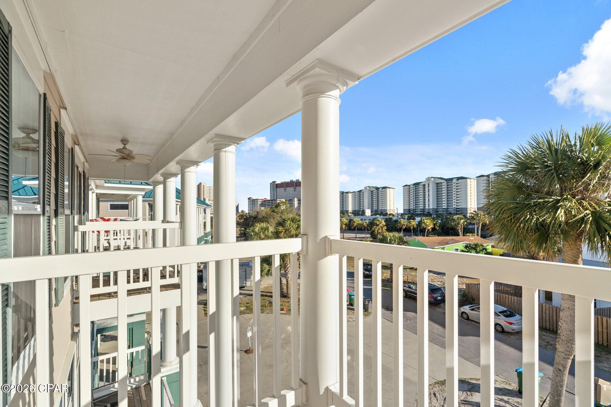 Long Beach 3rd - Residential