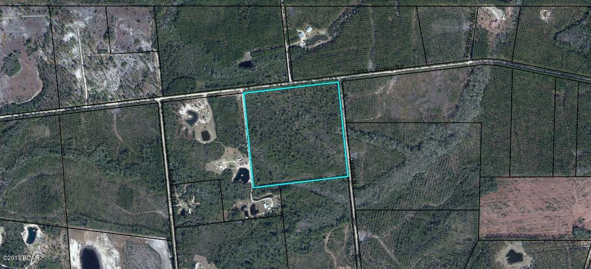 ***EXCELLENT OPPORTUNITY*** to own a large 40-acre parcel of land in beautiful Pine Coast Plantation! Plenty of privacy and plenty of space for that Dream Home or Sportsman's Getaway. Property owners have use of 2 deeded boat ramps for access to Crooked River and you are just a short drive to the ''World's Most Beautiful Beaches.'' This subdivision backs up to the Apalachicola Wildlife Management Area so property owners report plenty of deer and turkey in the area! Don't miss your chance to own this amazing property at this unbelievable price. CALL TODAY!!