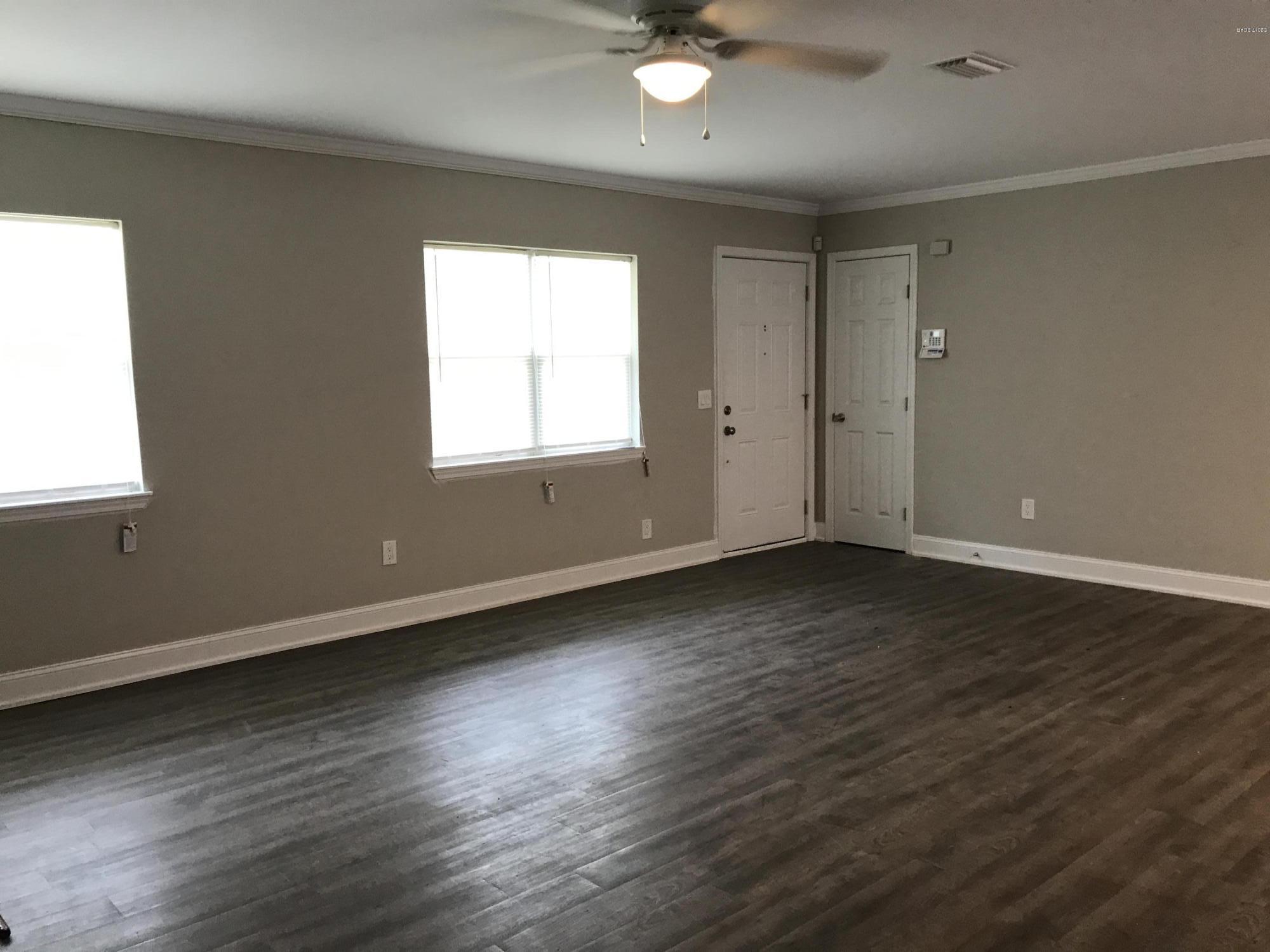 Robindale - Residential Lease