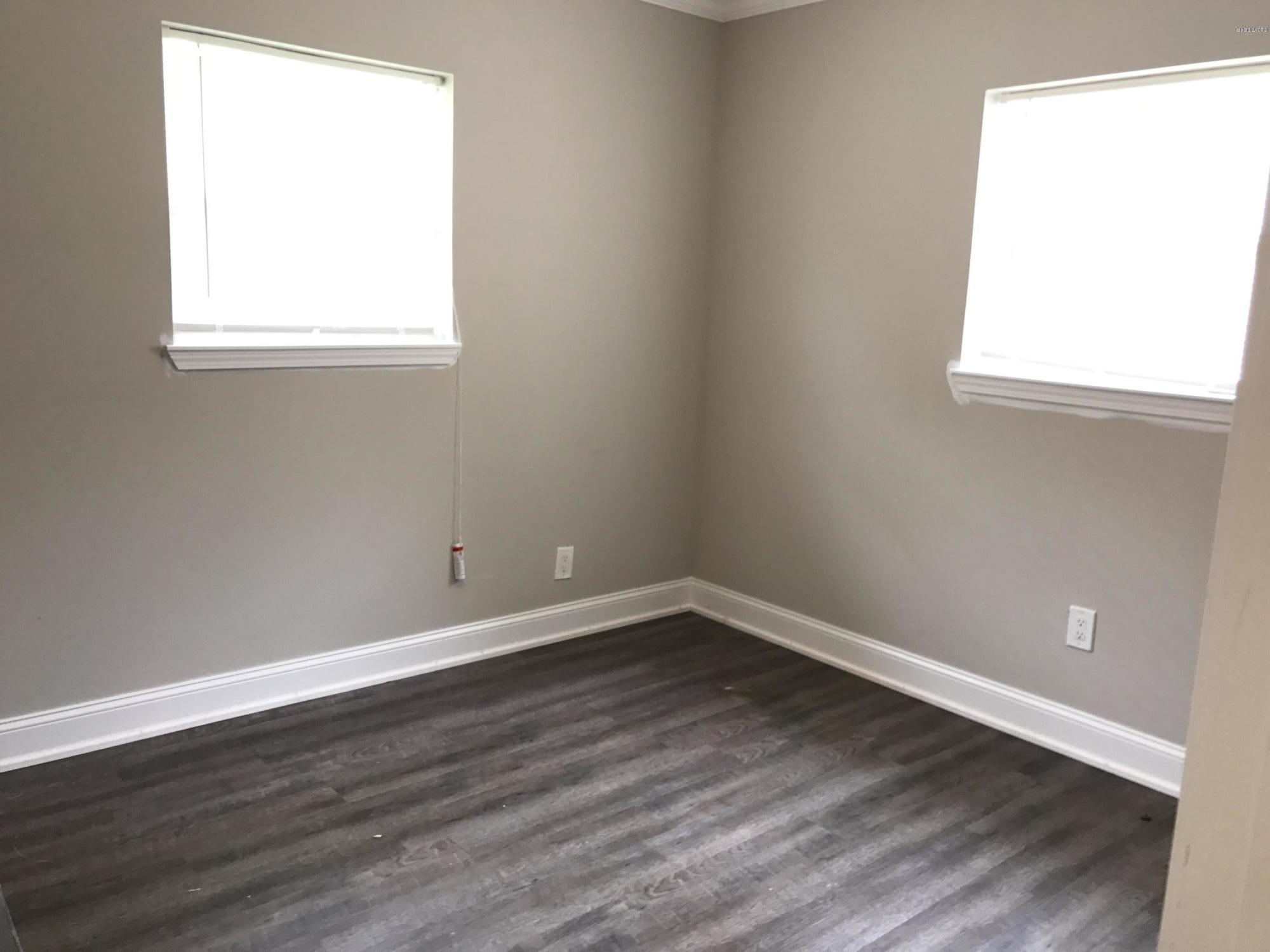 Robindale - Residential Lease