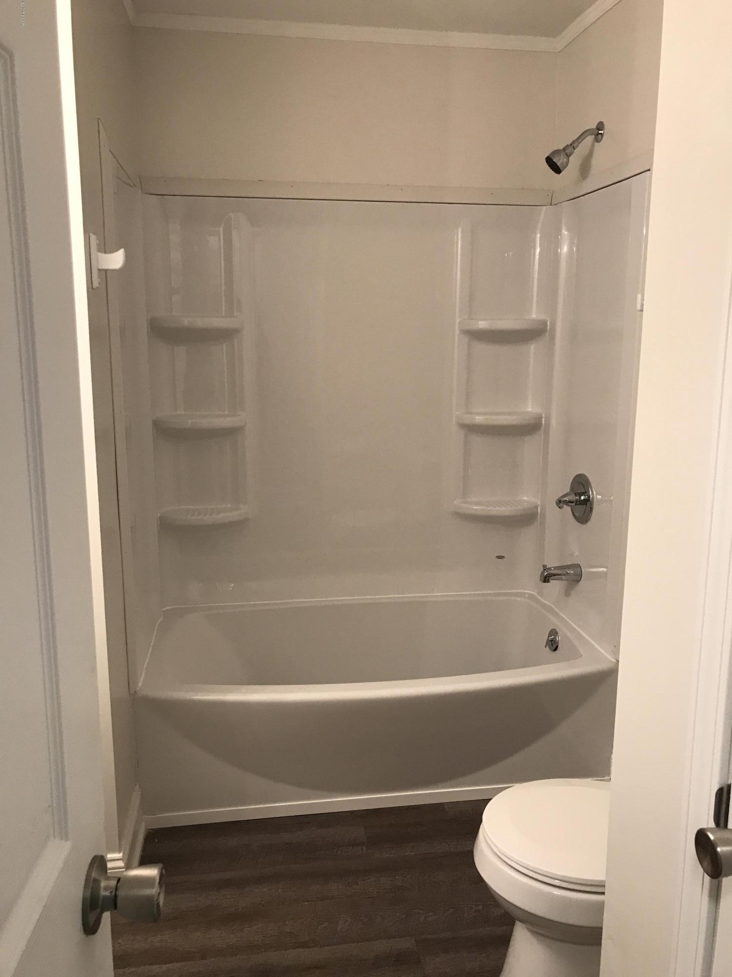 Robindale - Residential Lease