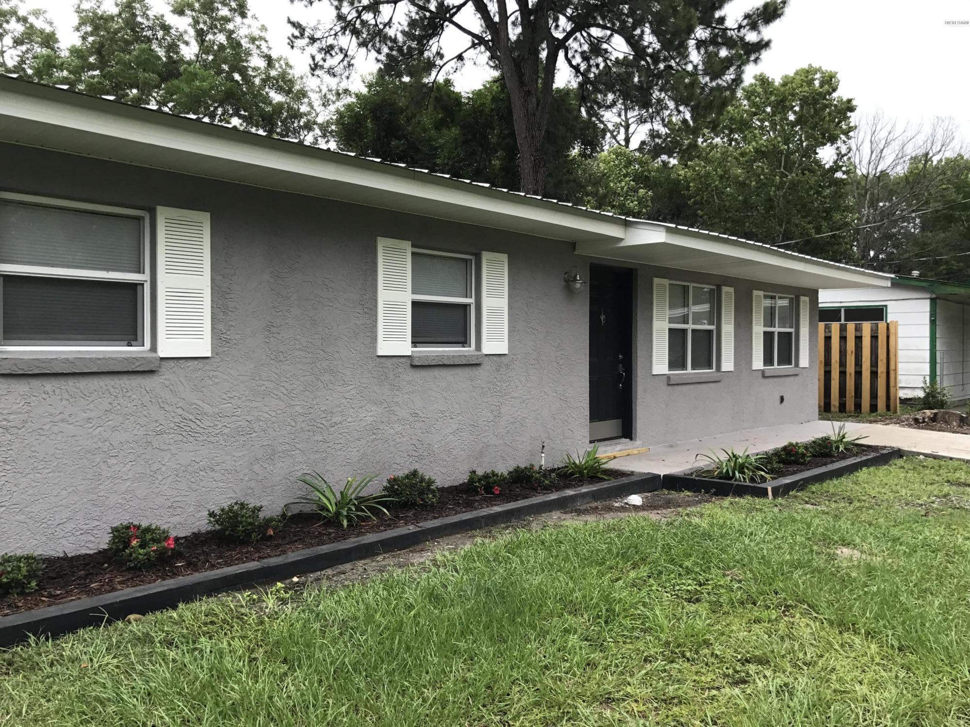 Robindale - Residential Lease